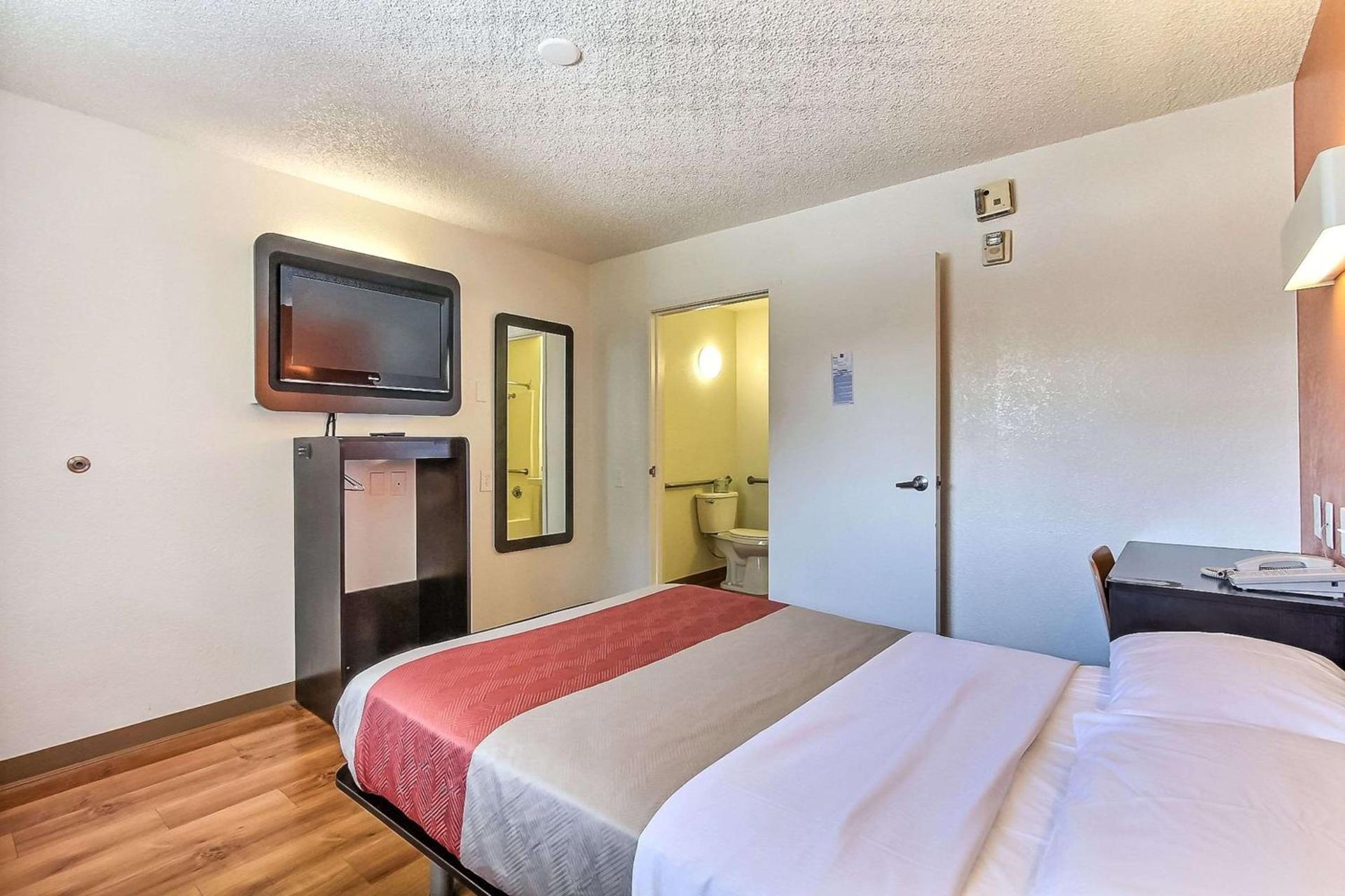 Motel 6-San Jose, CA - Airport photo 56