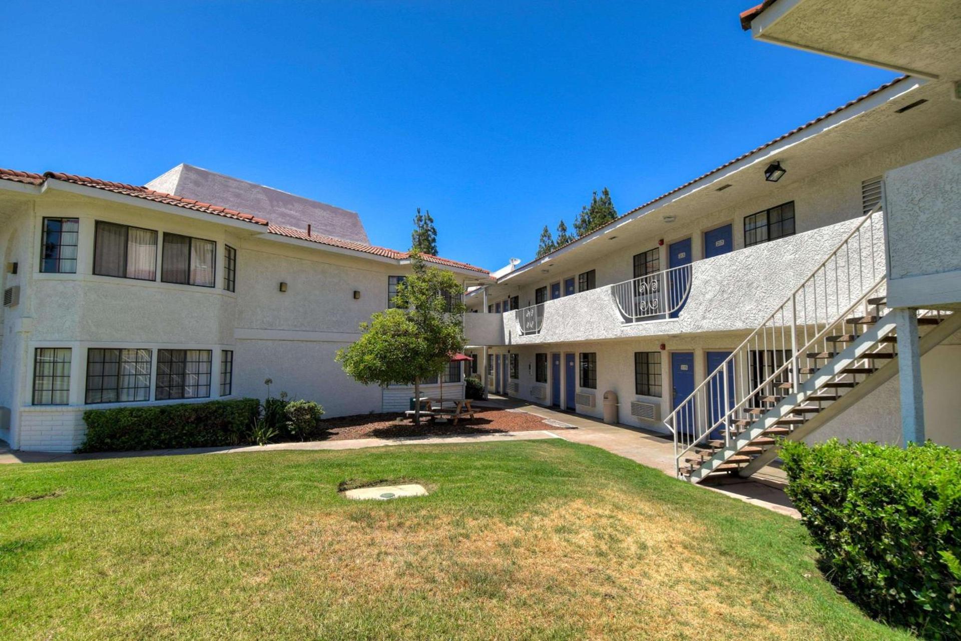 Motel 6-San Dimas, CA - Los Angeles — hotel in San Dimas