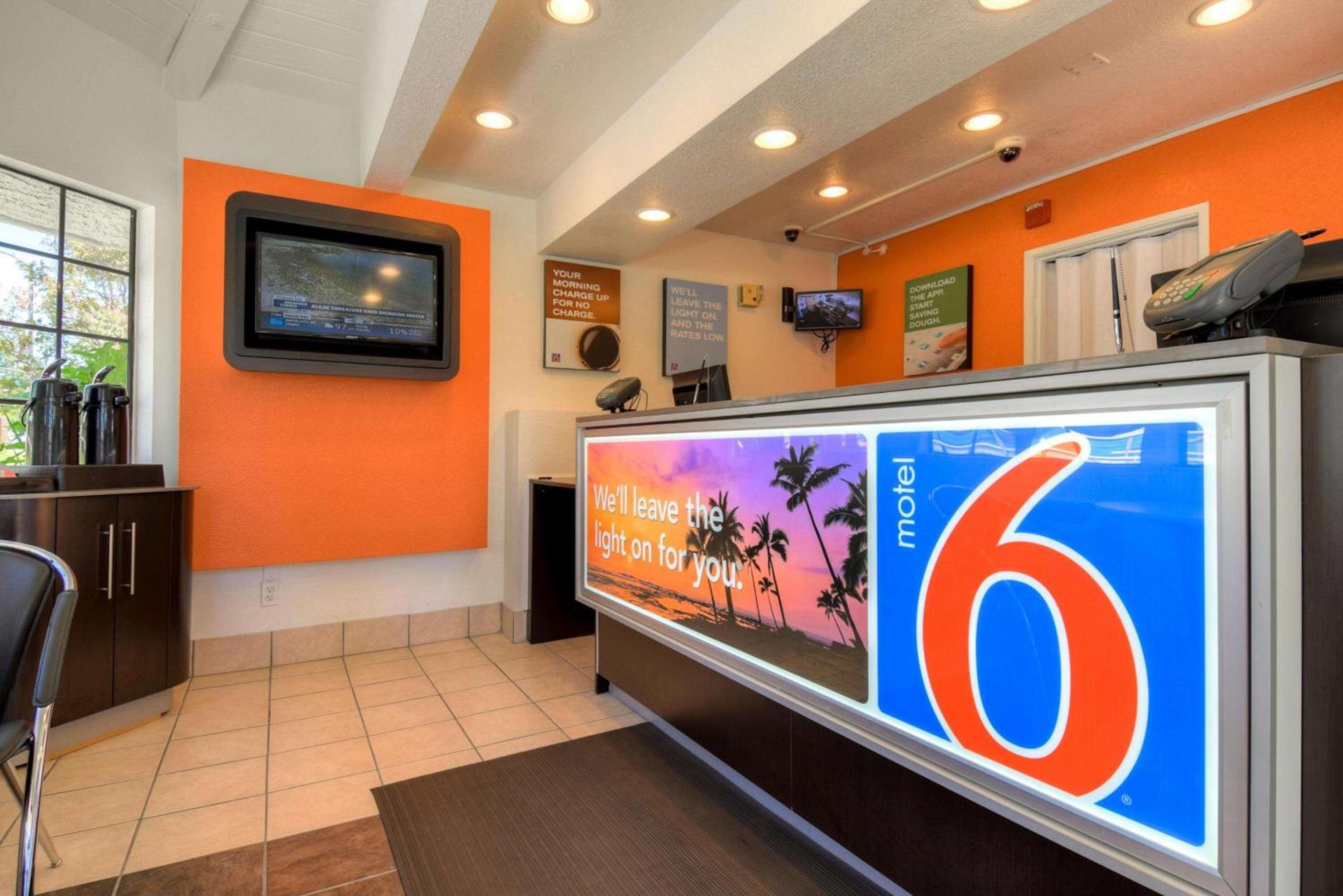 Motel 6-San Dimas, CA - Los Angeles photo 51