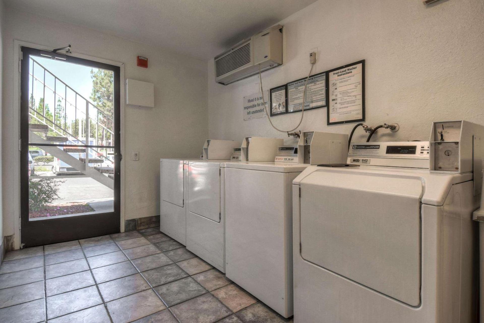 Motel 6-San Dimas, CA - Los Angeles photo 33