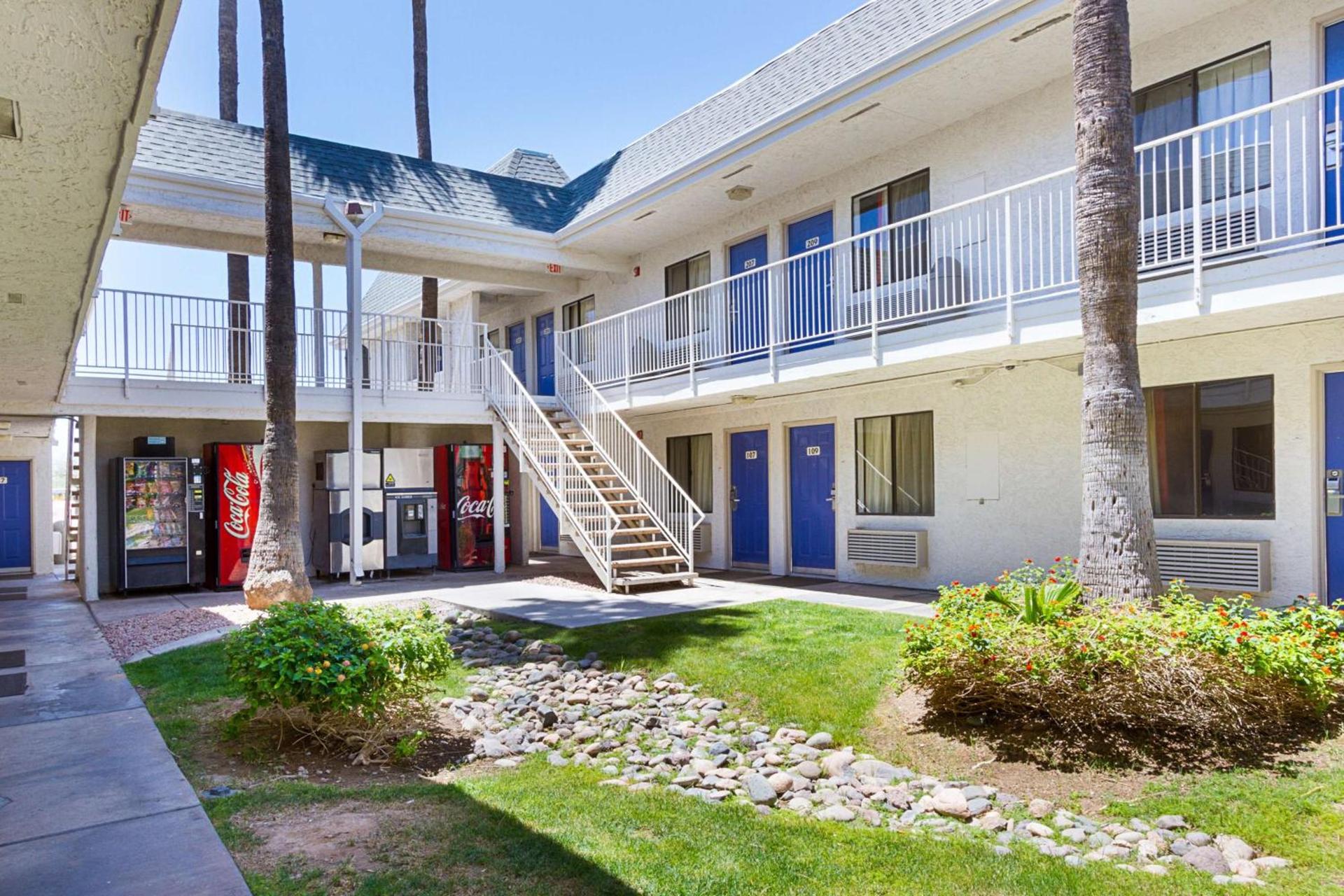 Motel 6-Mesa, AZ - South photo 56