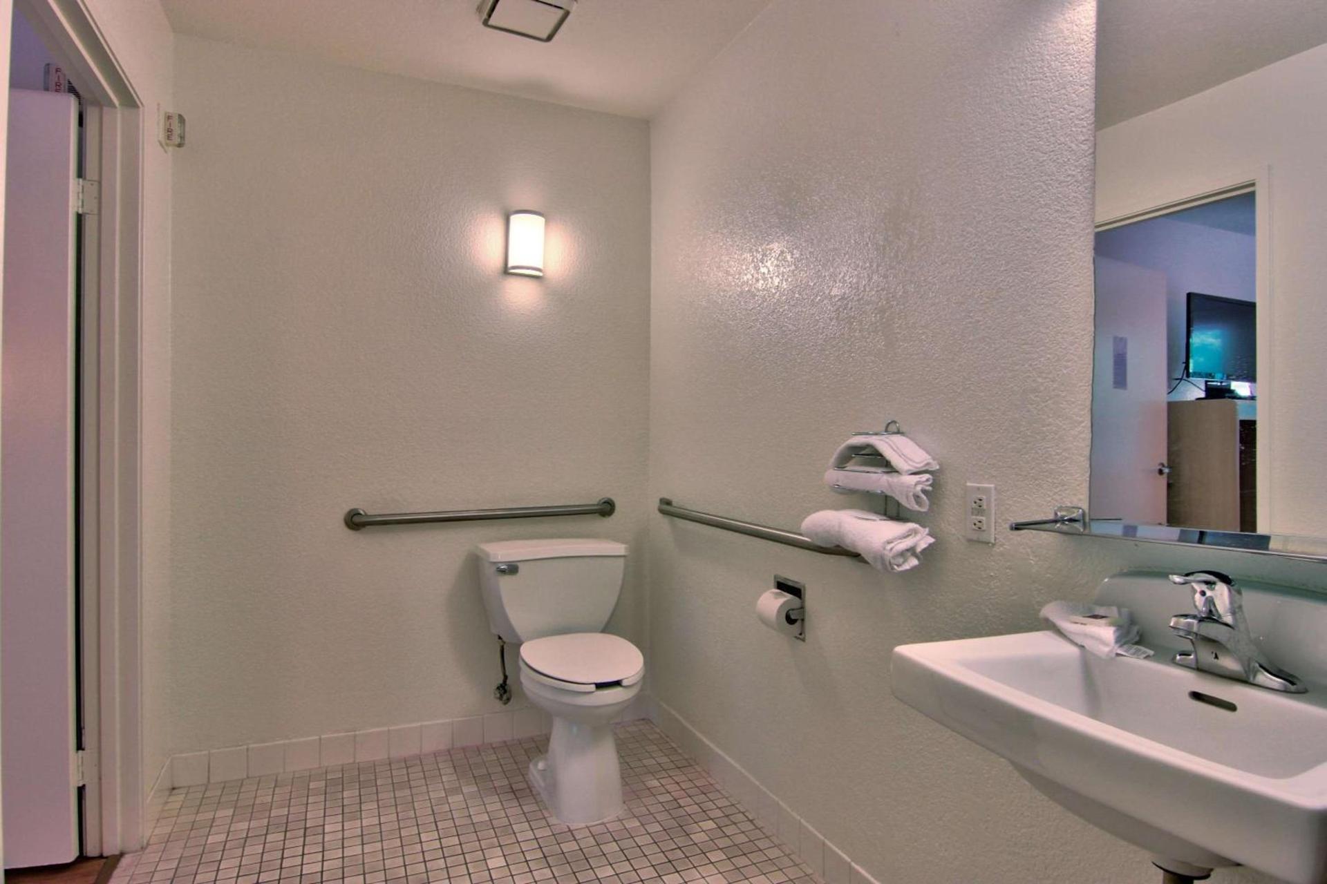 Motel 6-Sacramento, CA - South Sacramento and Elk Grove photo 37