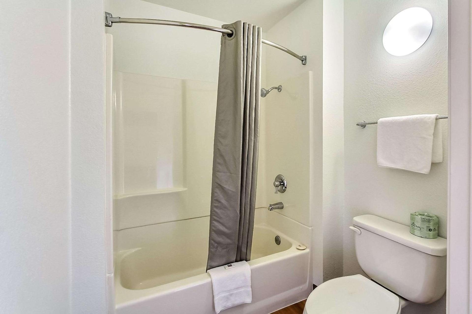Motel 6-Sunnyvale, CA - North photo 61