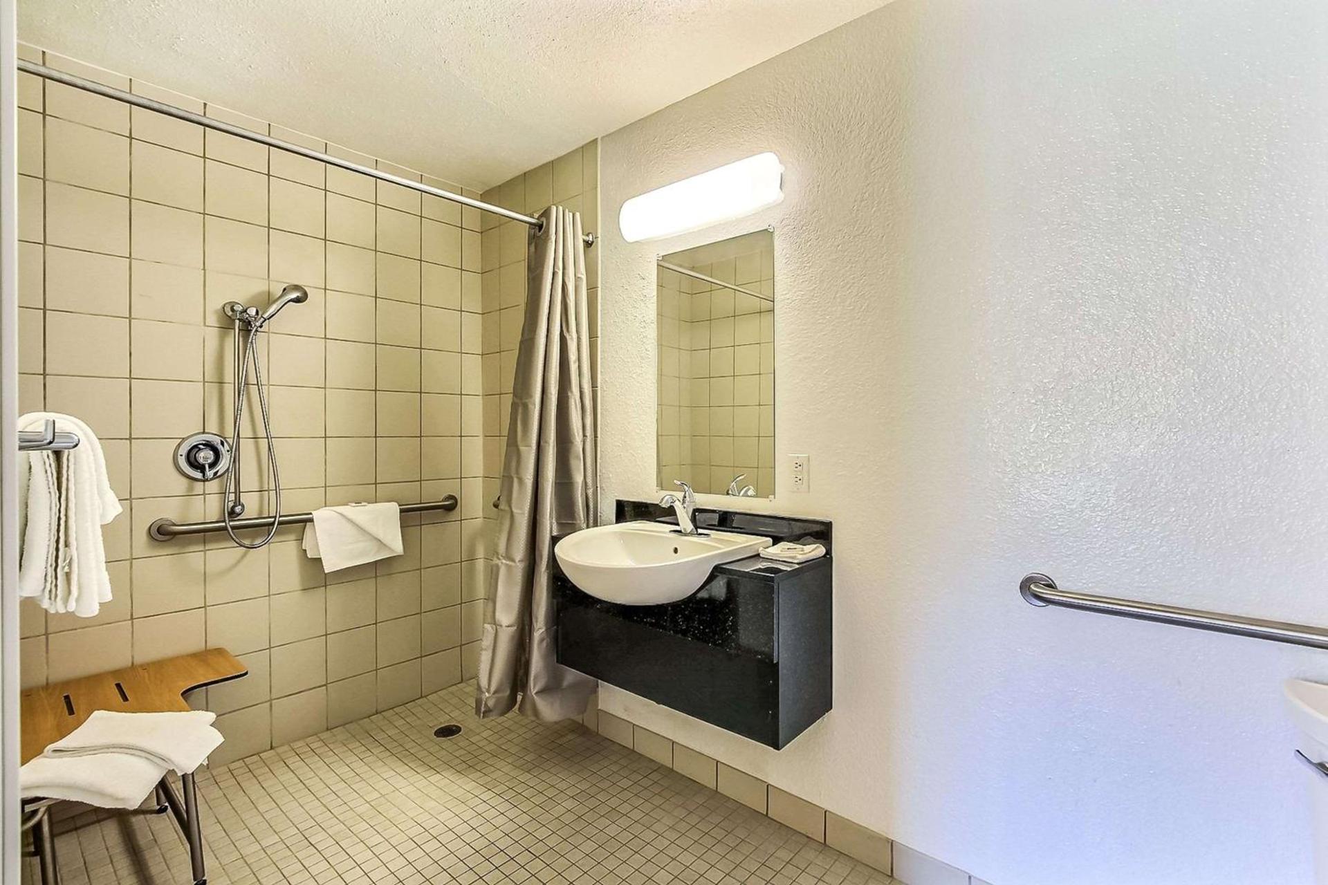 Motel 6-Fremont, CA - North photo 50