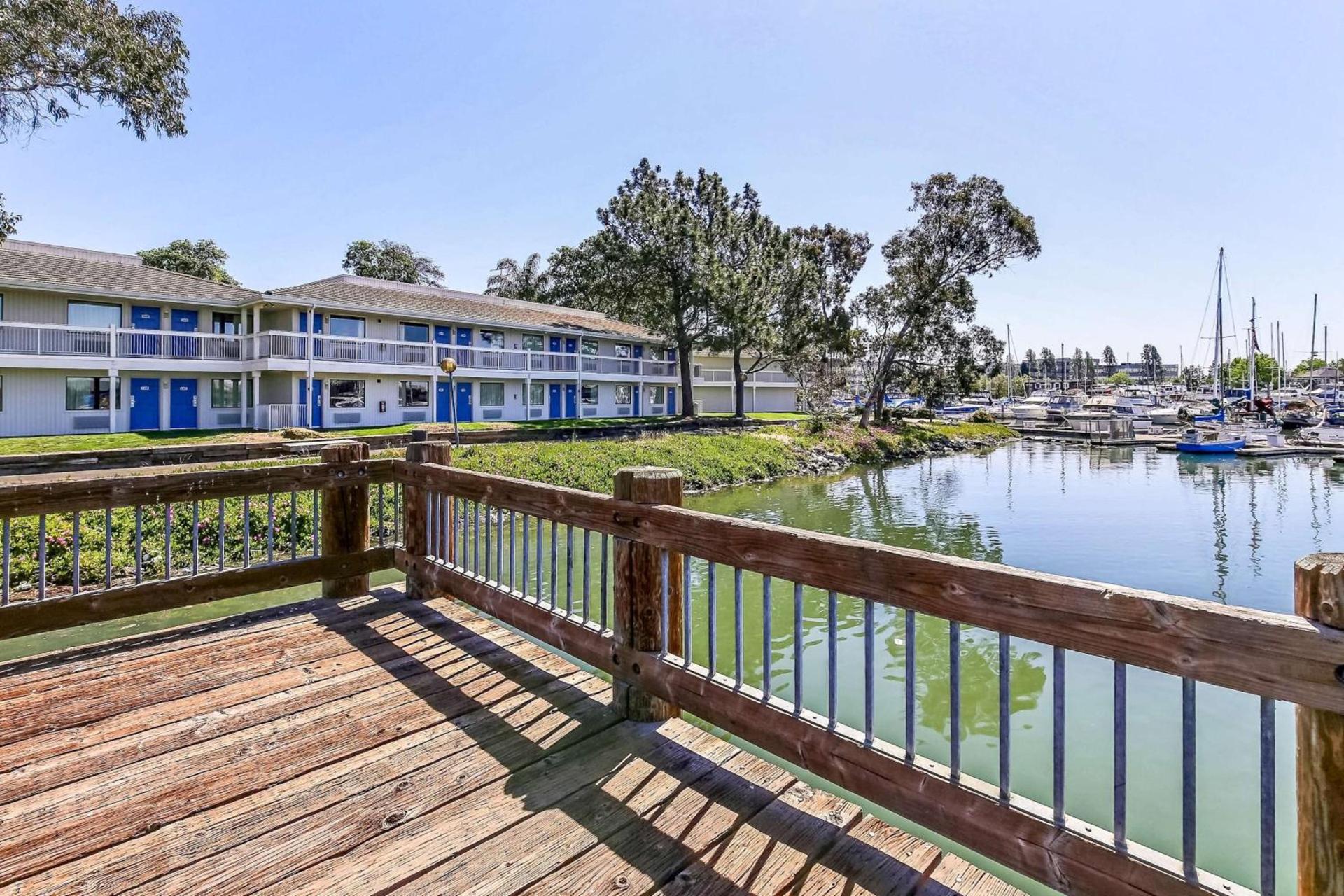 Motel 6-Oakland, CA - Embarcadero — hotel in Oakland