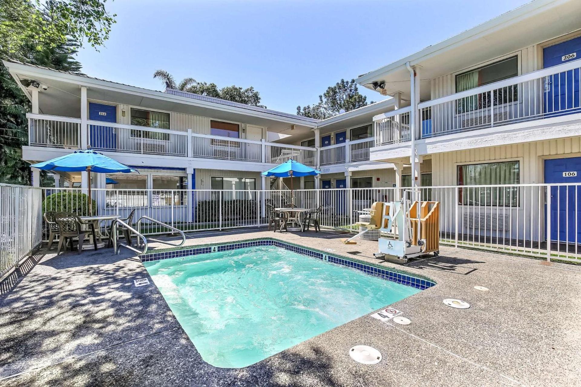 Motel 6-Oakland, CA - Embarcadero photo 45