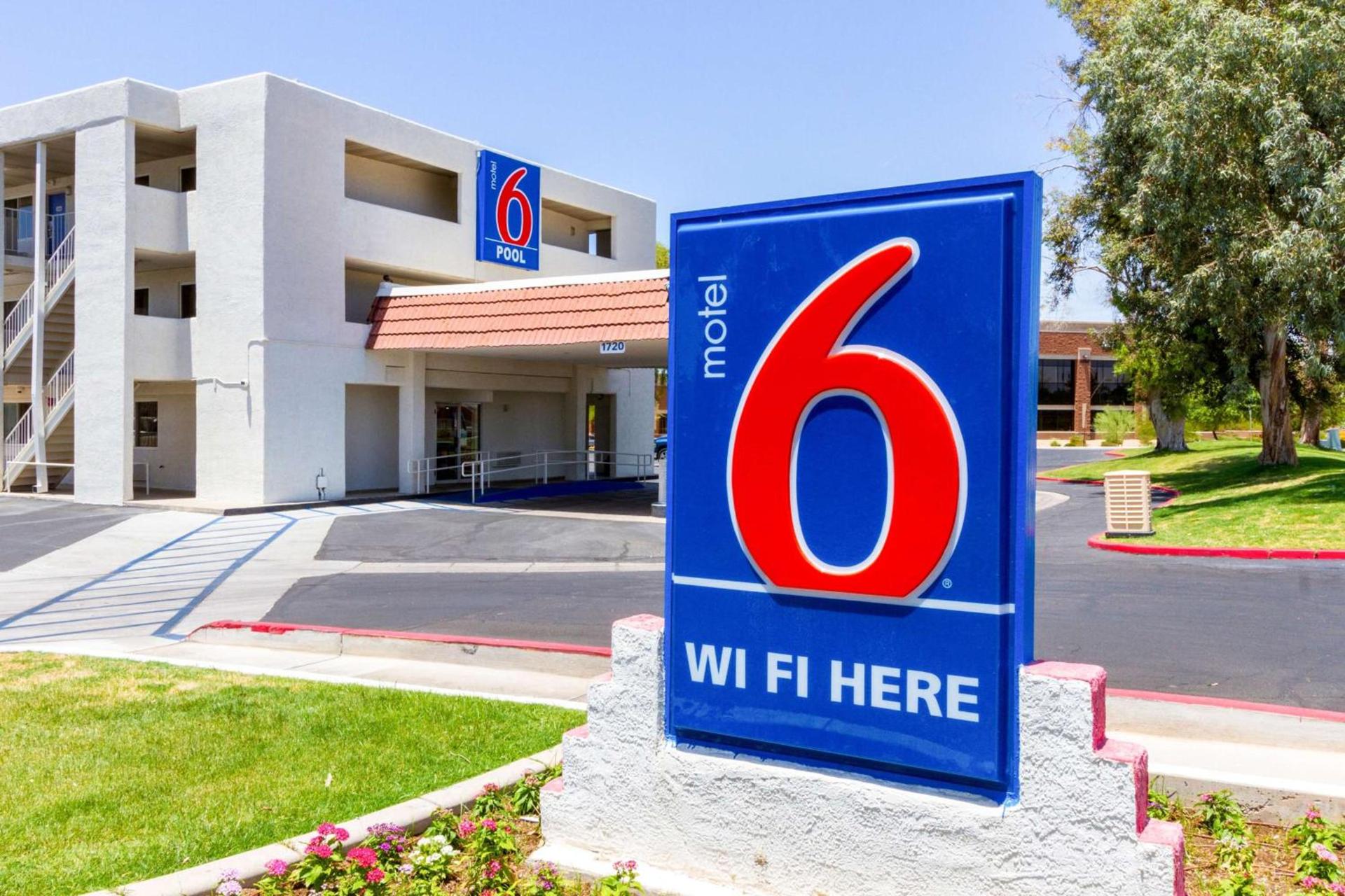 Motel 6 Tempe, AZ Phoenix Airport Priest Dr photo 61