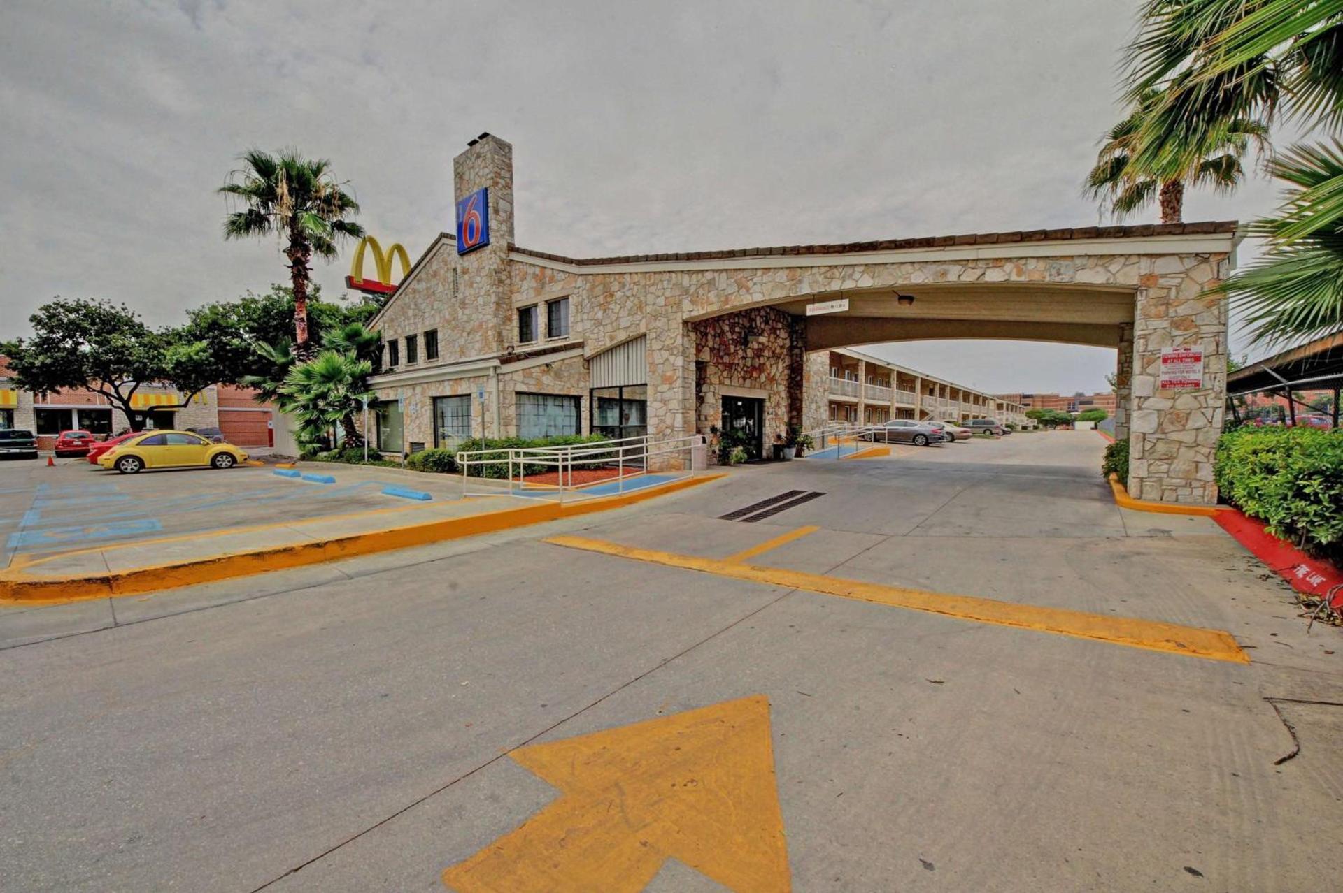 Motel 6-San Antonio, TX - Downtown - Market Square photo 55