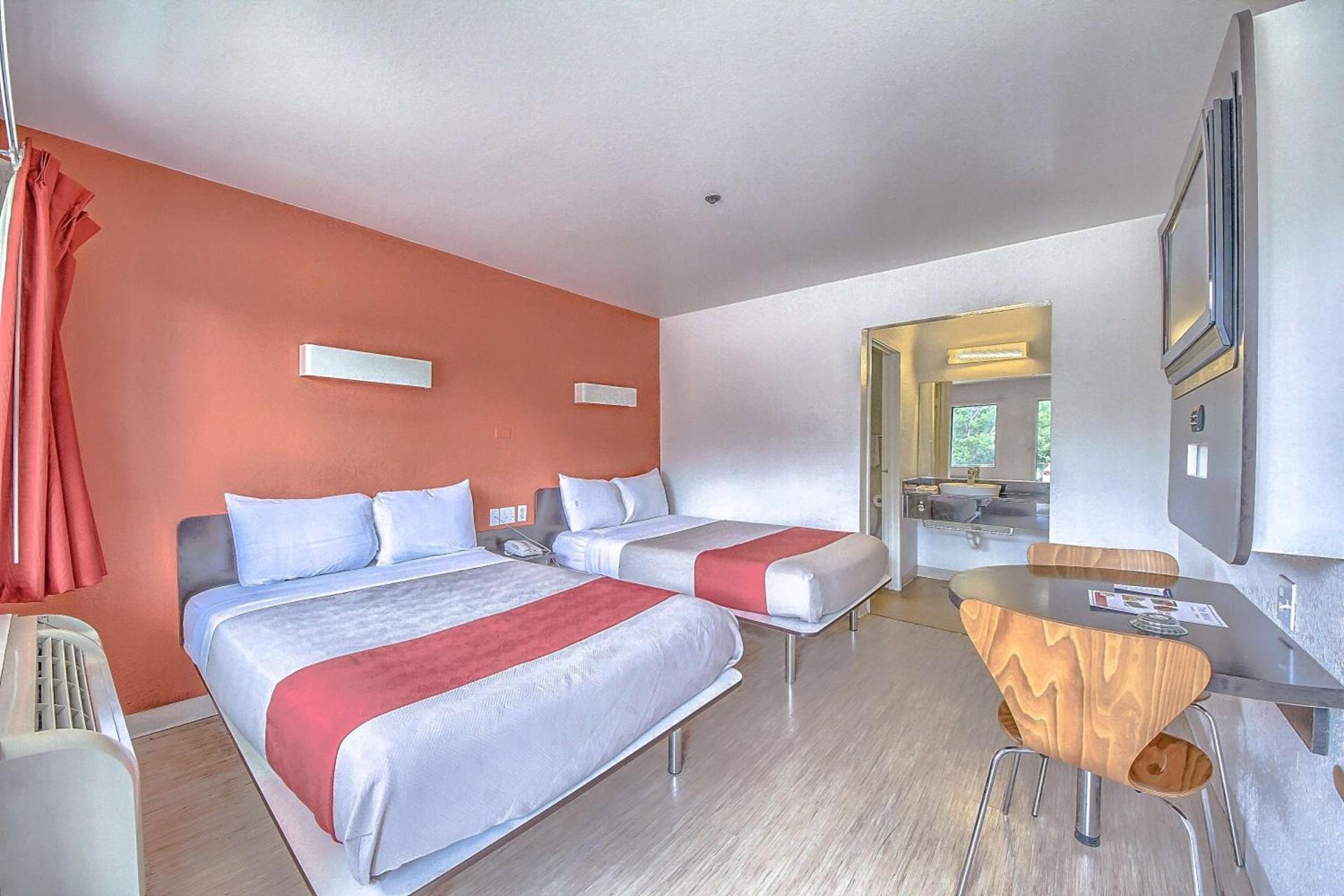 Motel 6 San Antonio, Tx Six Flags Fiesta TX - La Cantera Area photo 47