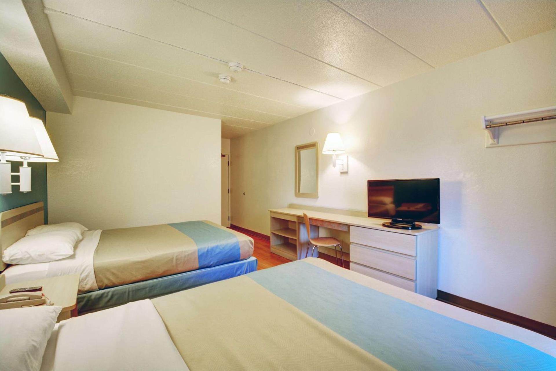 Motel 6-Newport, RI photo 41