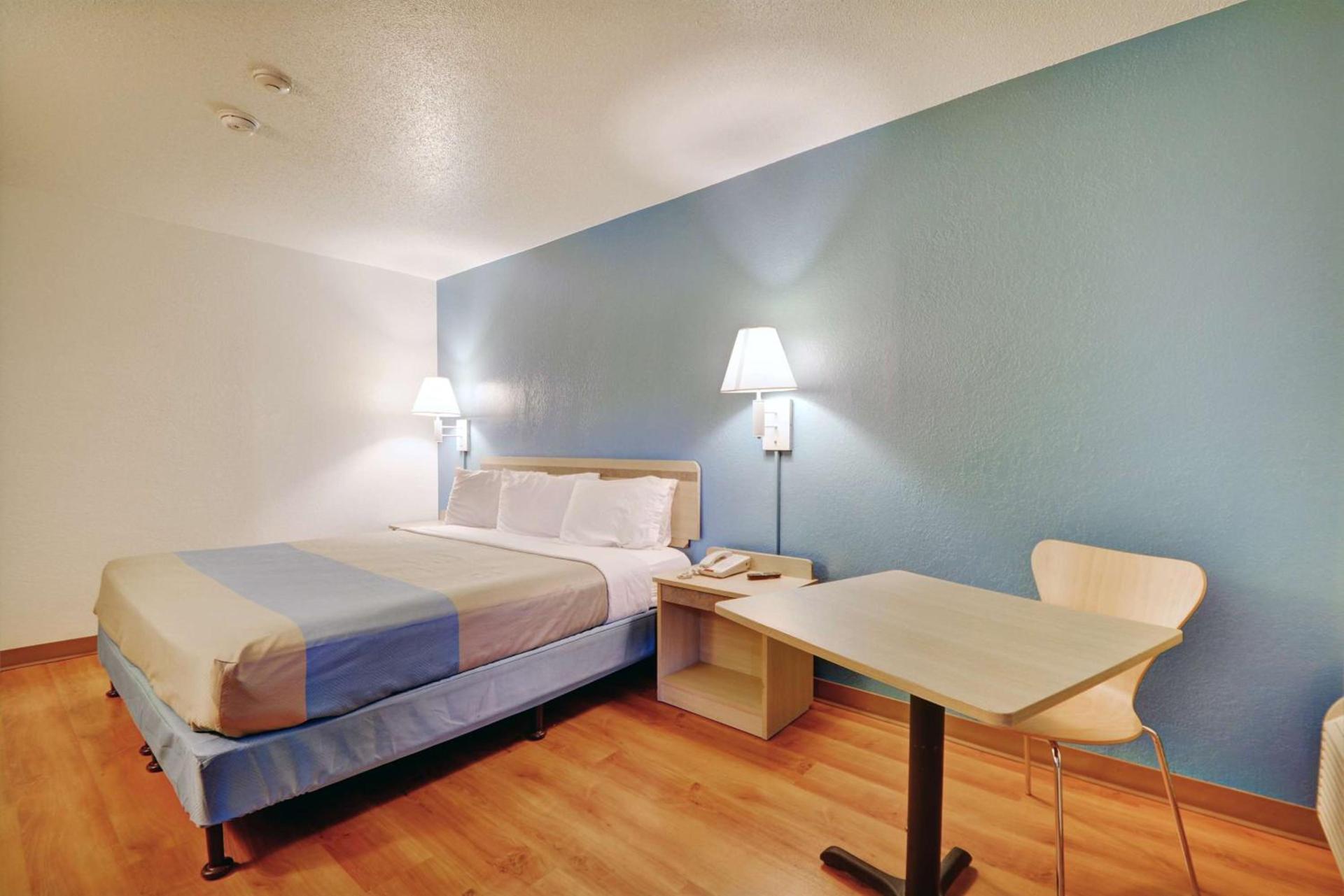 Motel 6-Newport, RI photo 38