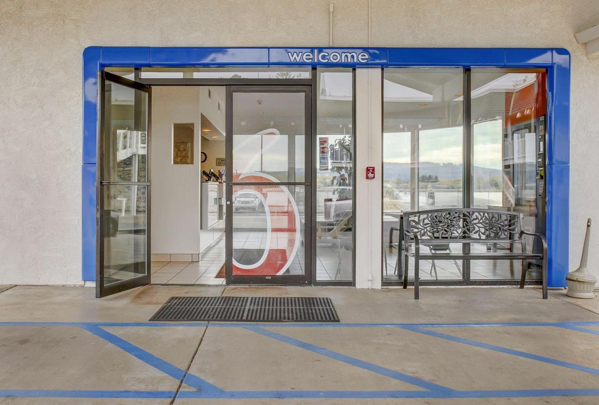 Motel 6-Coos Bay, OR photo 28