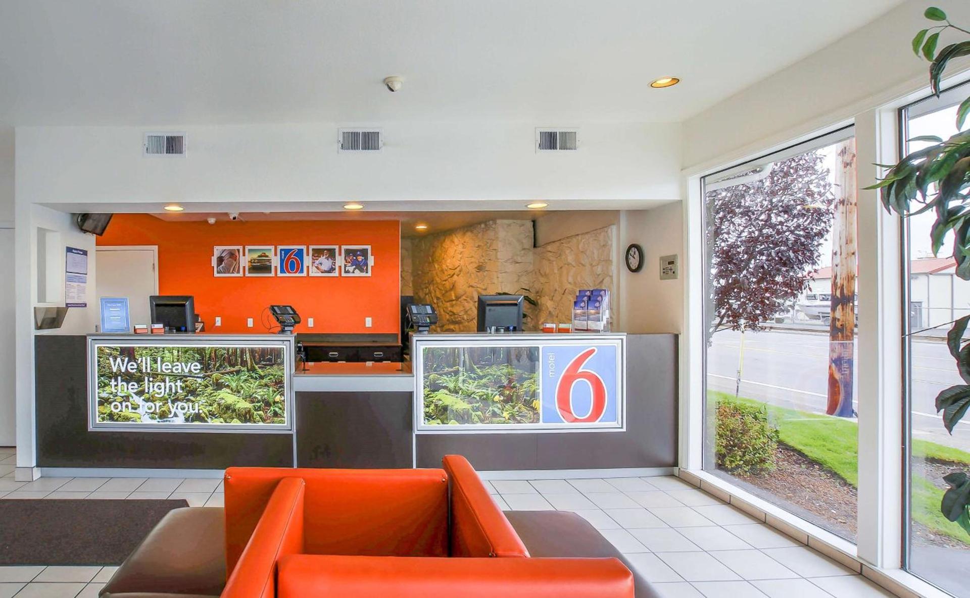 Motel 6-Coos Bay, OR photo 24