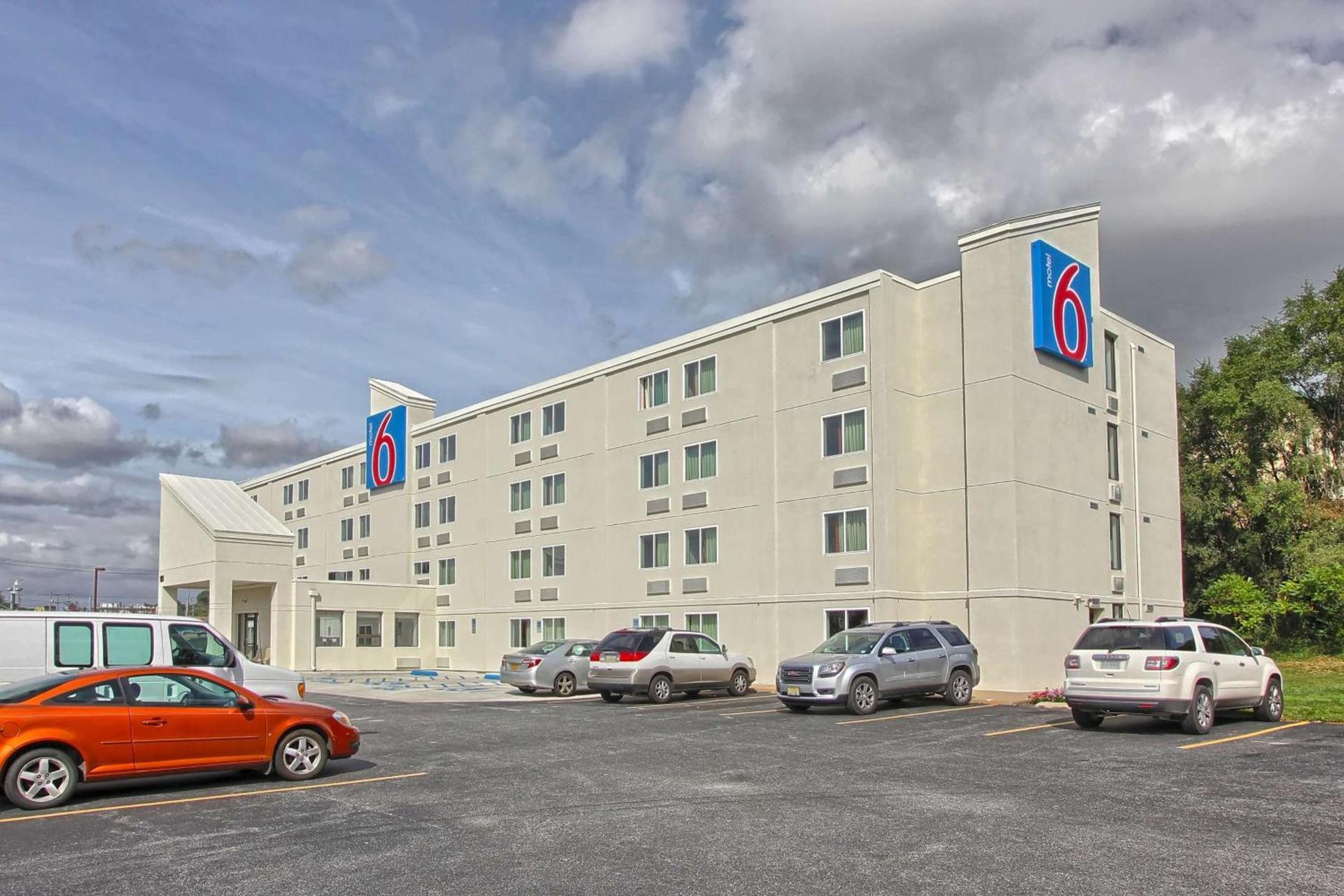 Motel 6-York, PA - North photo 90