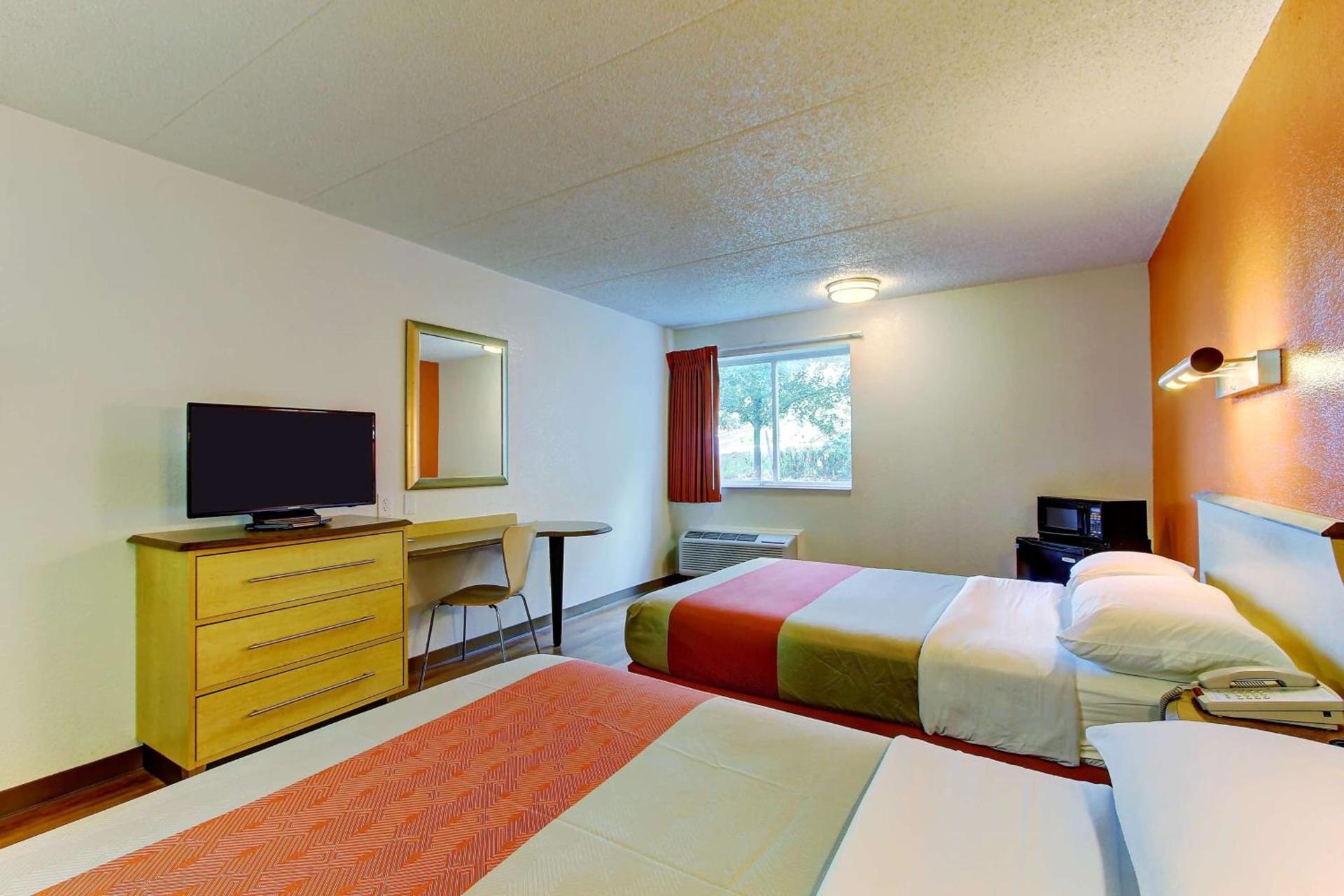 Motel 6-York, PA - North photo 81