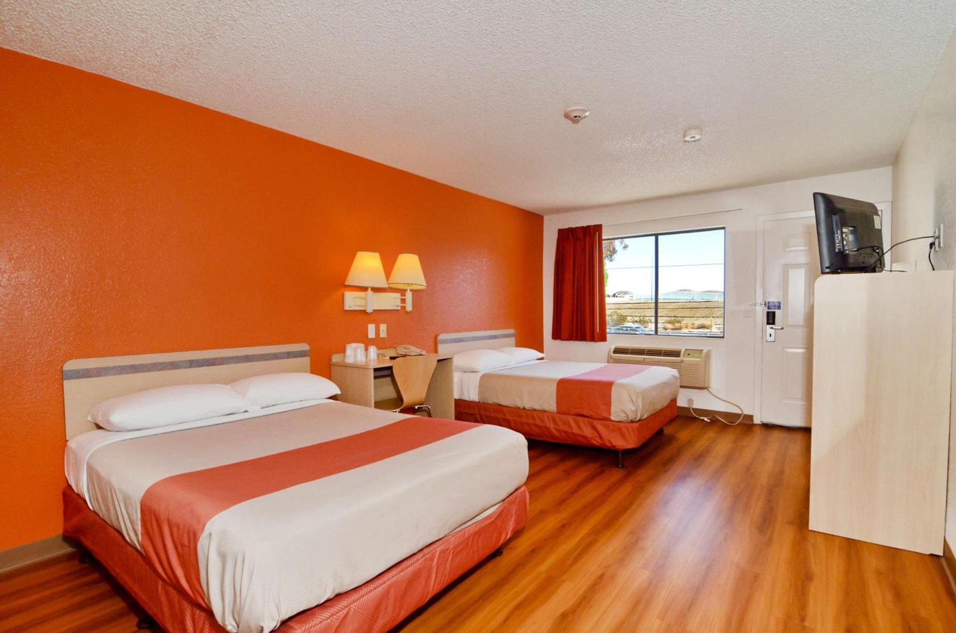 Motel 6-North Palm Springs, CA - North photo 48