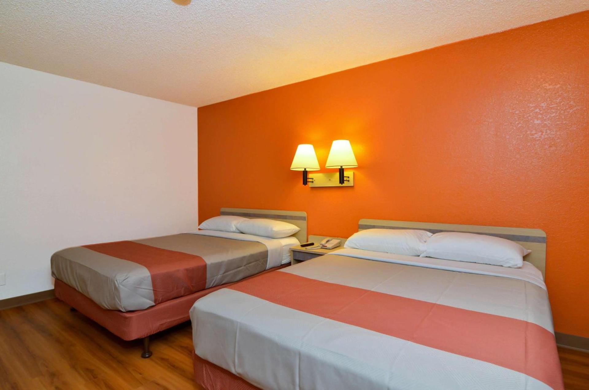 Motel 6-North Palm Springs, CA - North photo 43