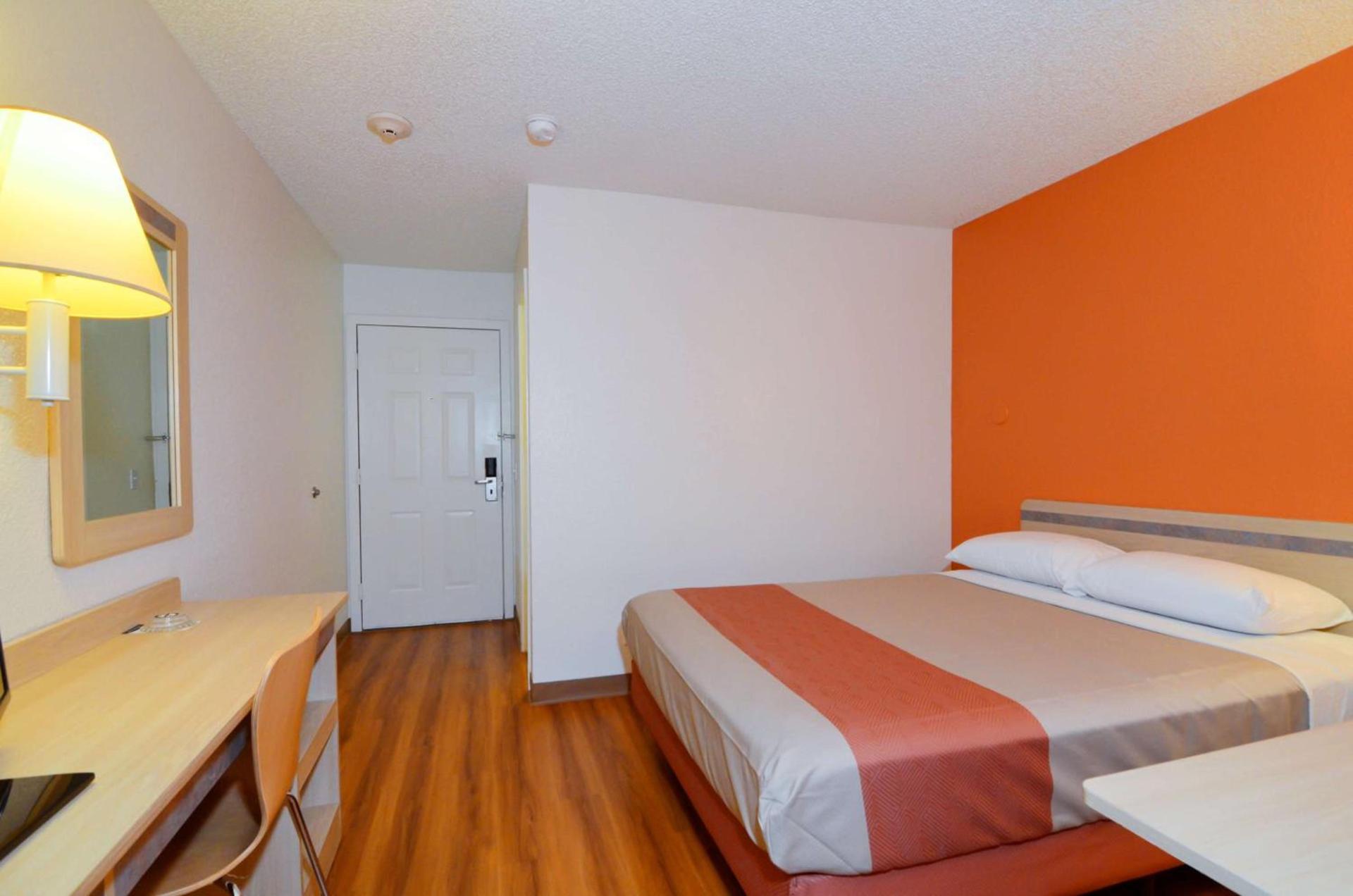 Motel 6-North Palm Springs, CA - North photo 41