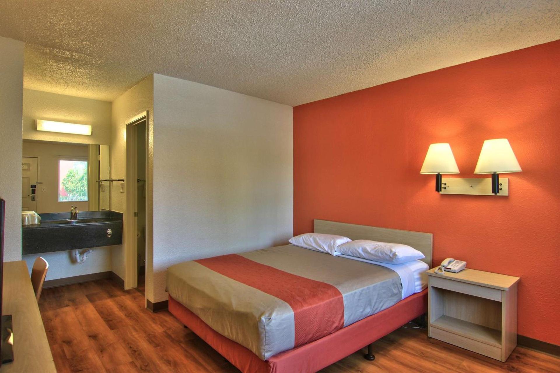 Motel 6-Sacramento, CA - Old Sacramento North photo 30