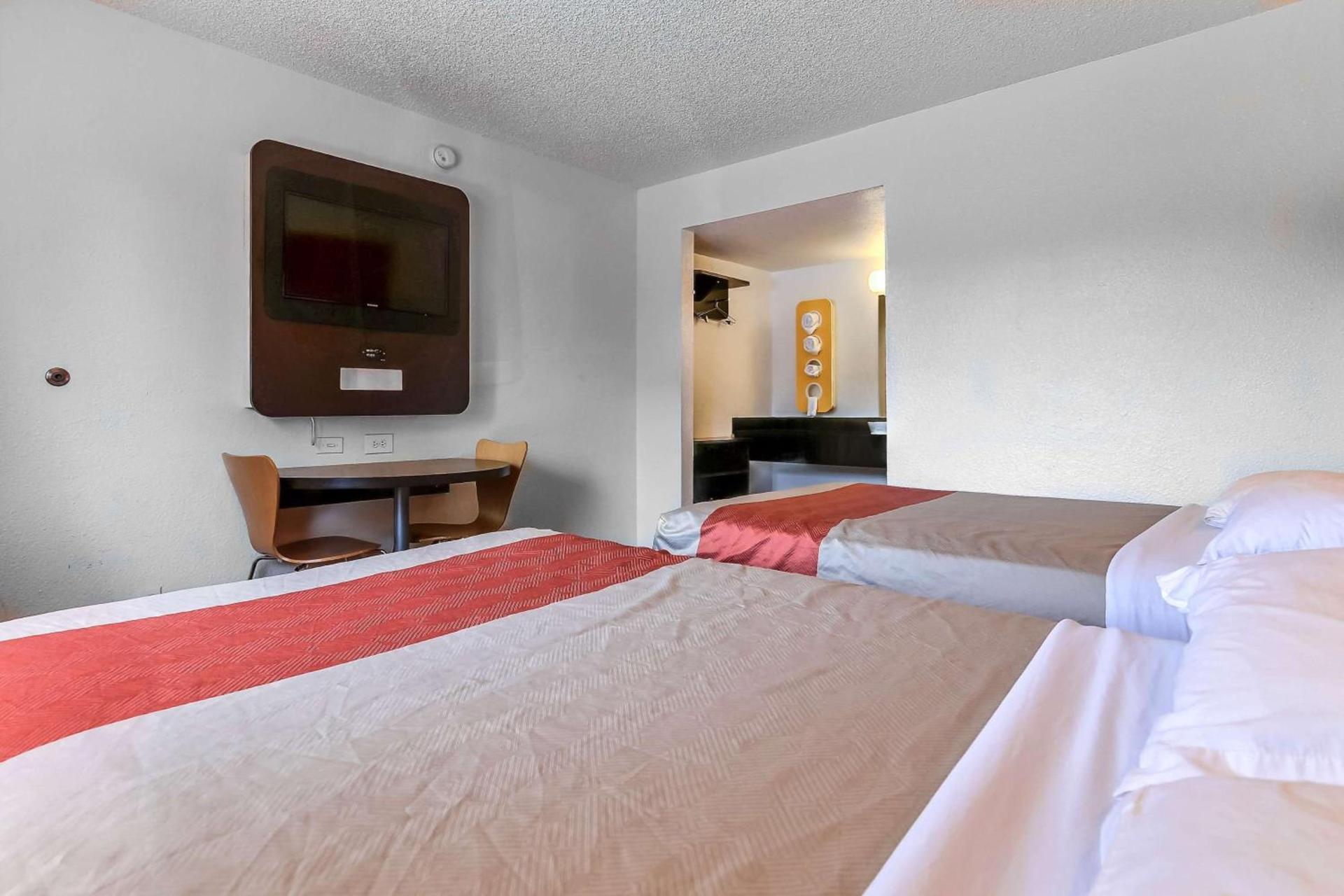 Motel 6-Pleasanton, CA photo 47