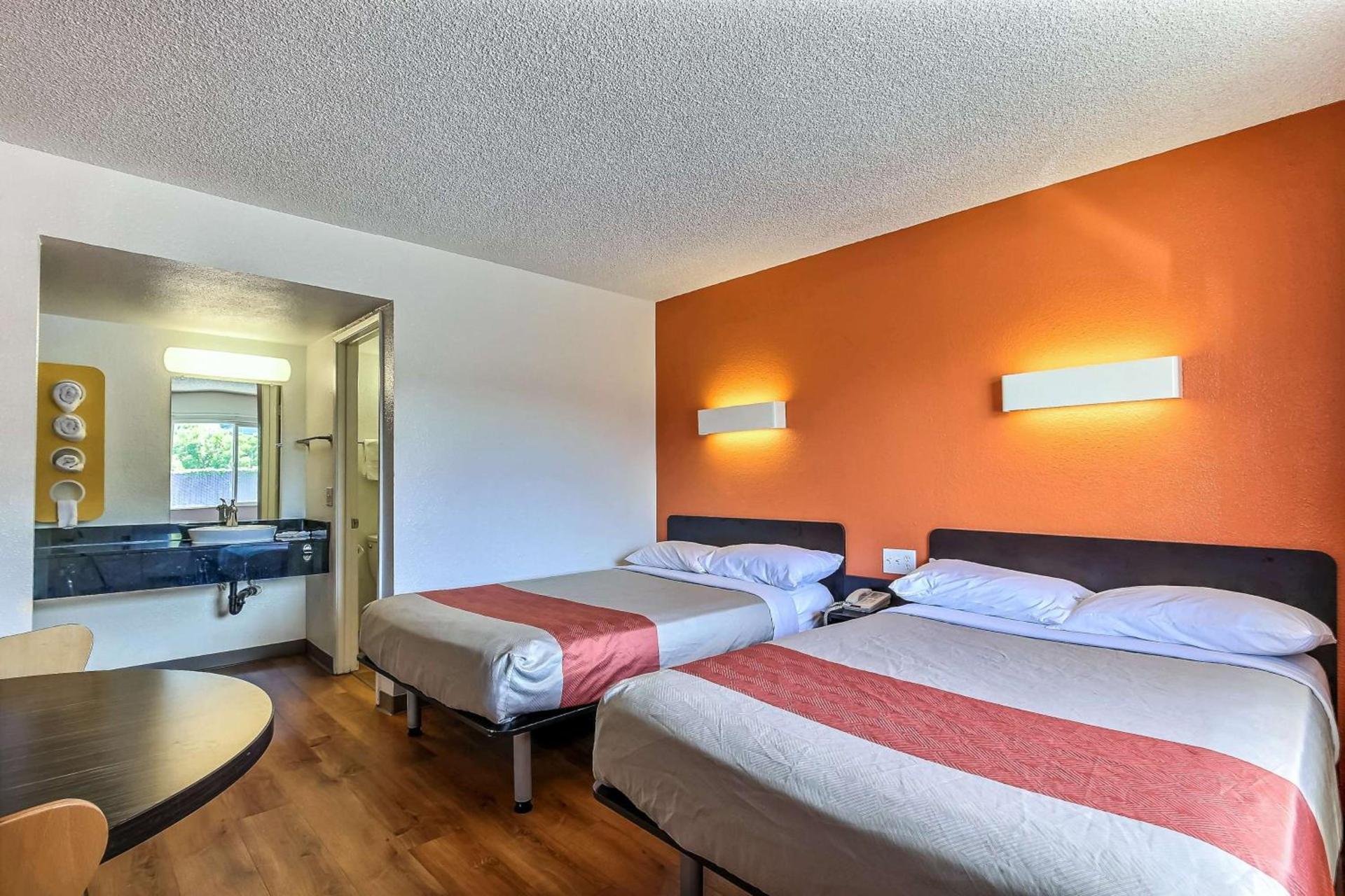 Motel 6-Pleasanton, CA photo 45