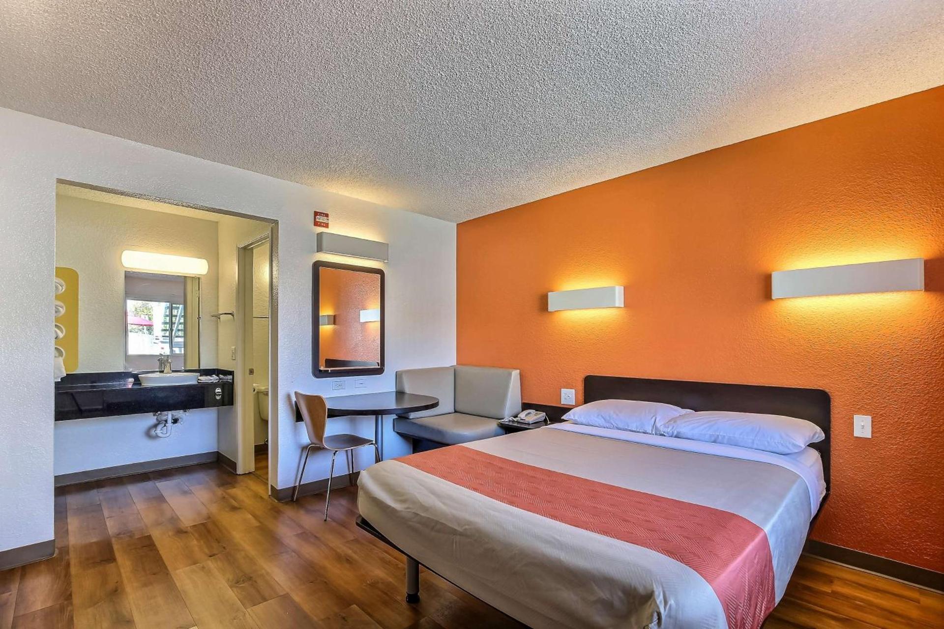 Motel 6-Pleasanton, CA photo 41