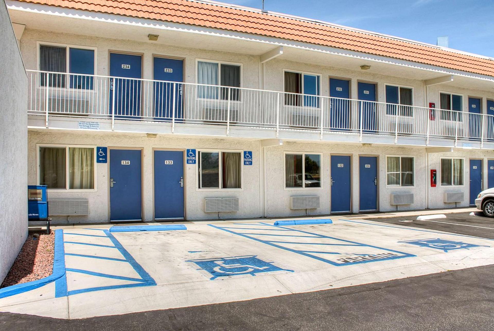 Motel 6-Lancaster, CA photo 14