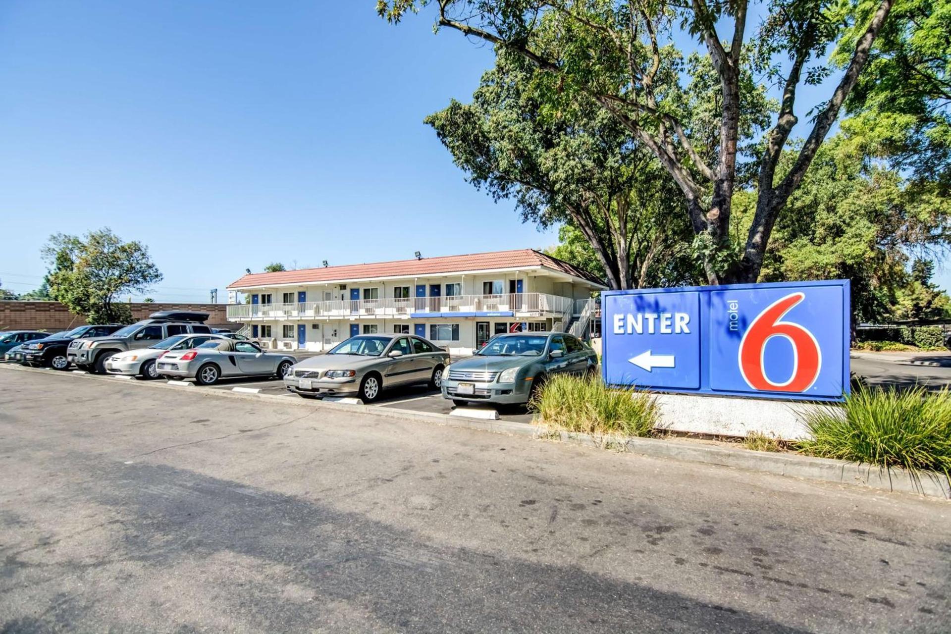 Motel 6-Stockton, CA - North photo 1