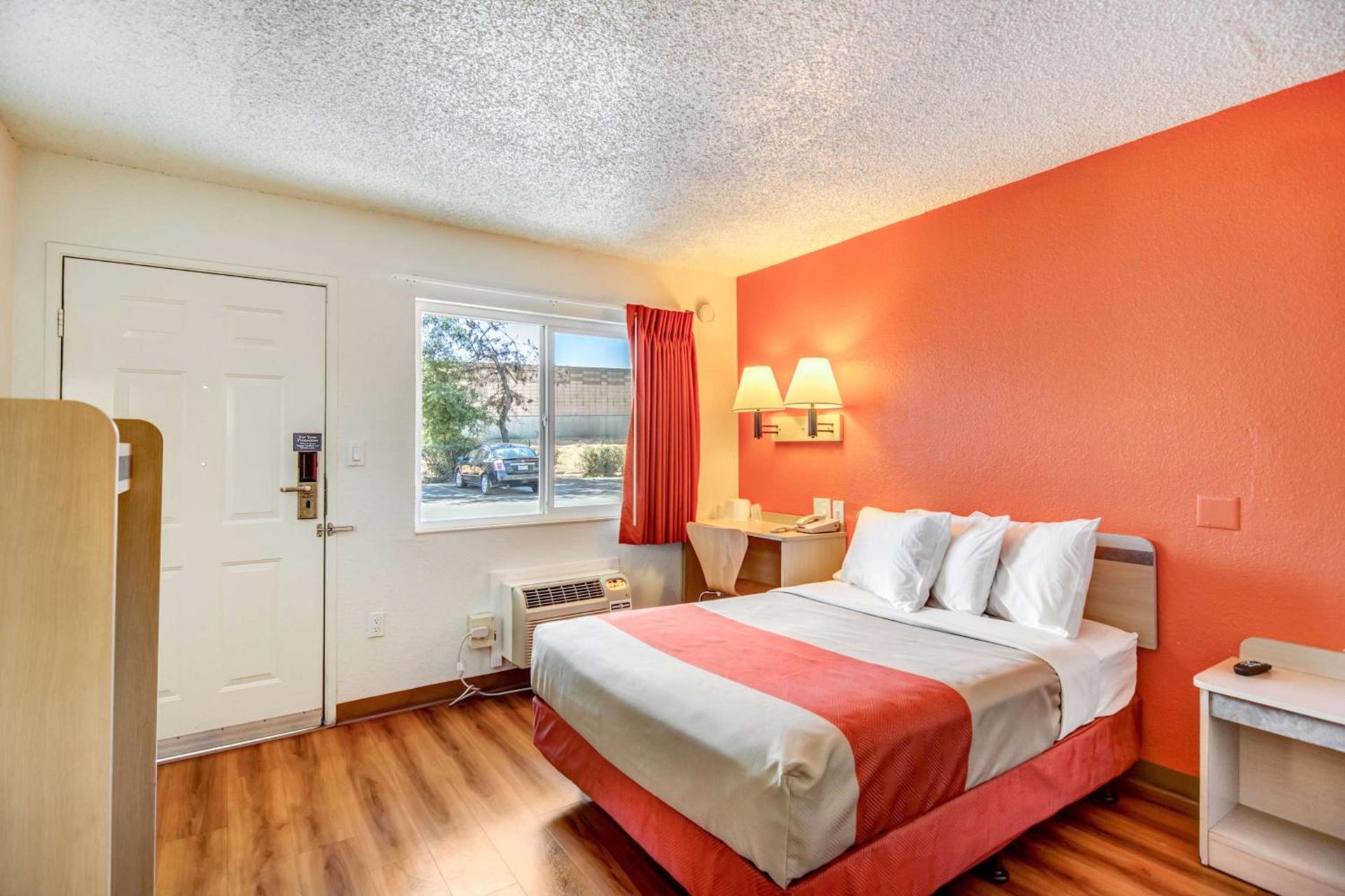Motel 6-Stockton, CA - North photo 42