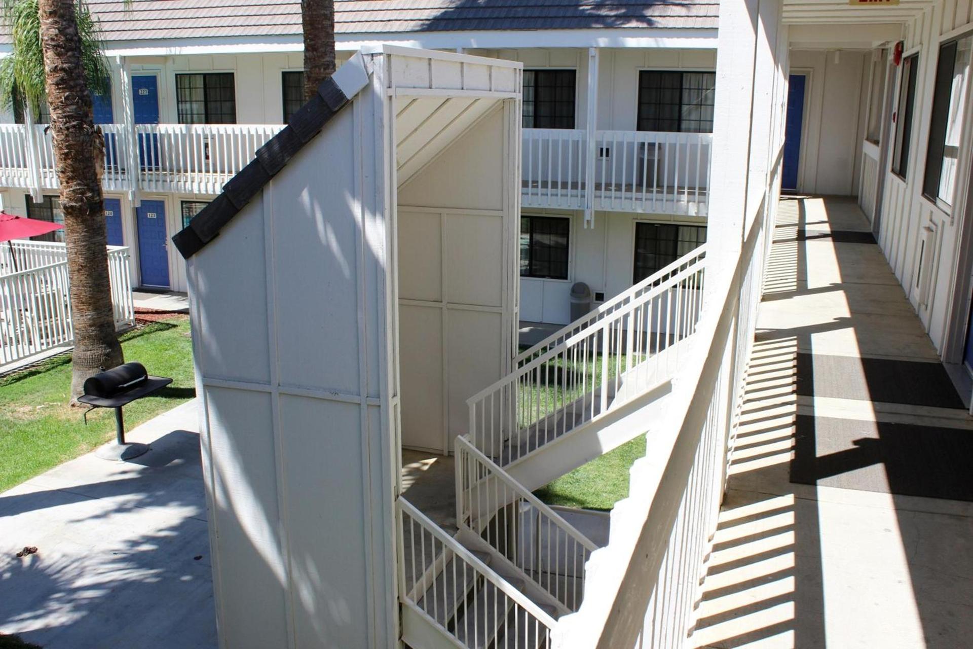 Motel 6-Coalinga, CA - East photo 62