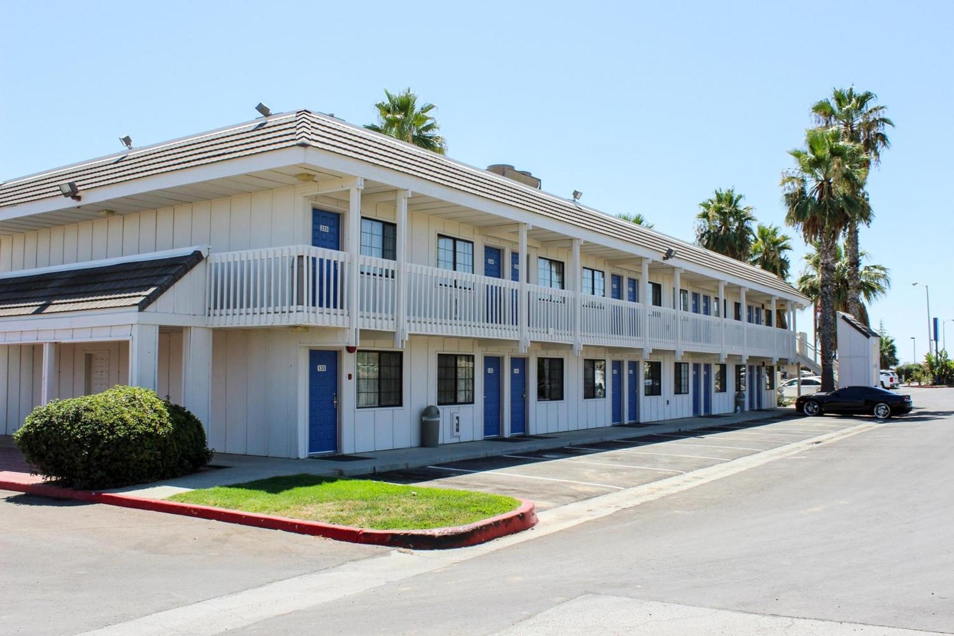 Motel 6-Coalinga, CA - East photo 58