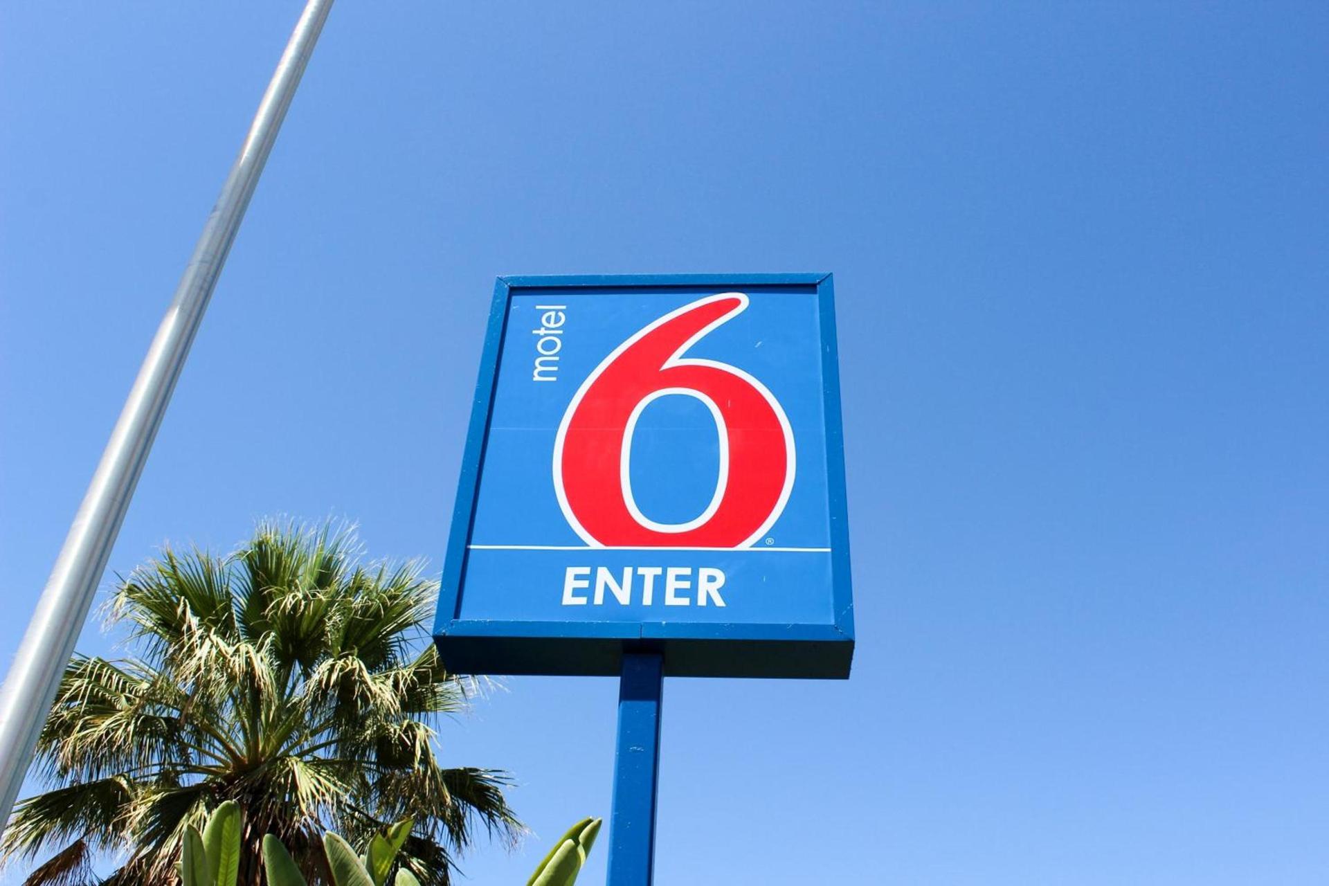 Motel 6-Coalinga, CA - East photo 57