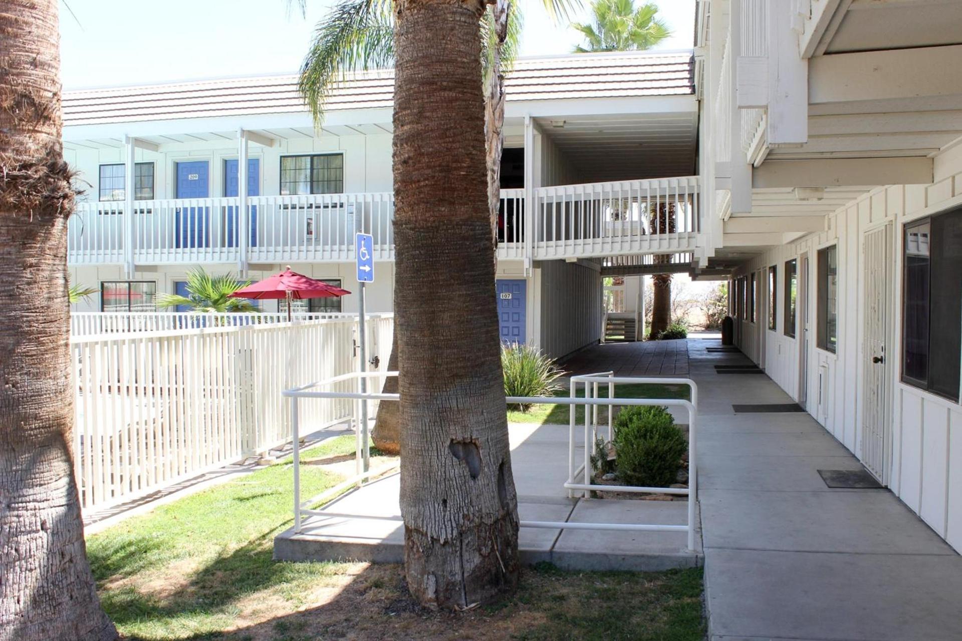 Motel 6-Coalinga, CA - East photo 54