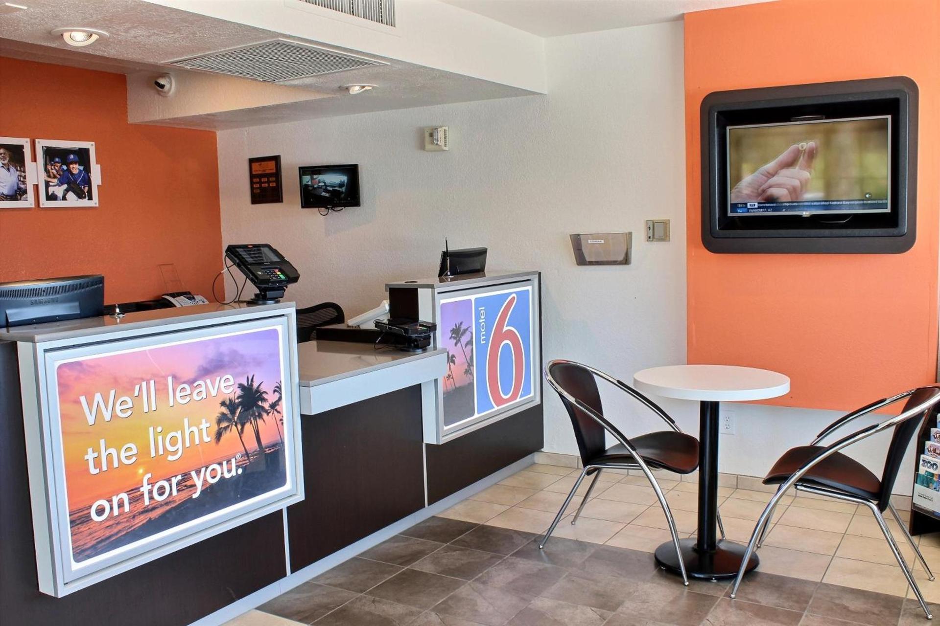 Motel 6-Coalinga, CA - East photo 49