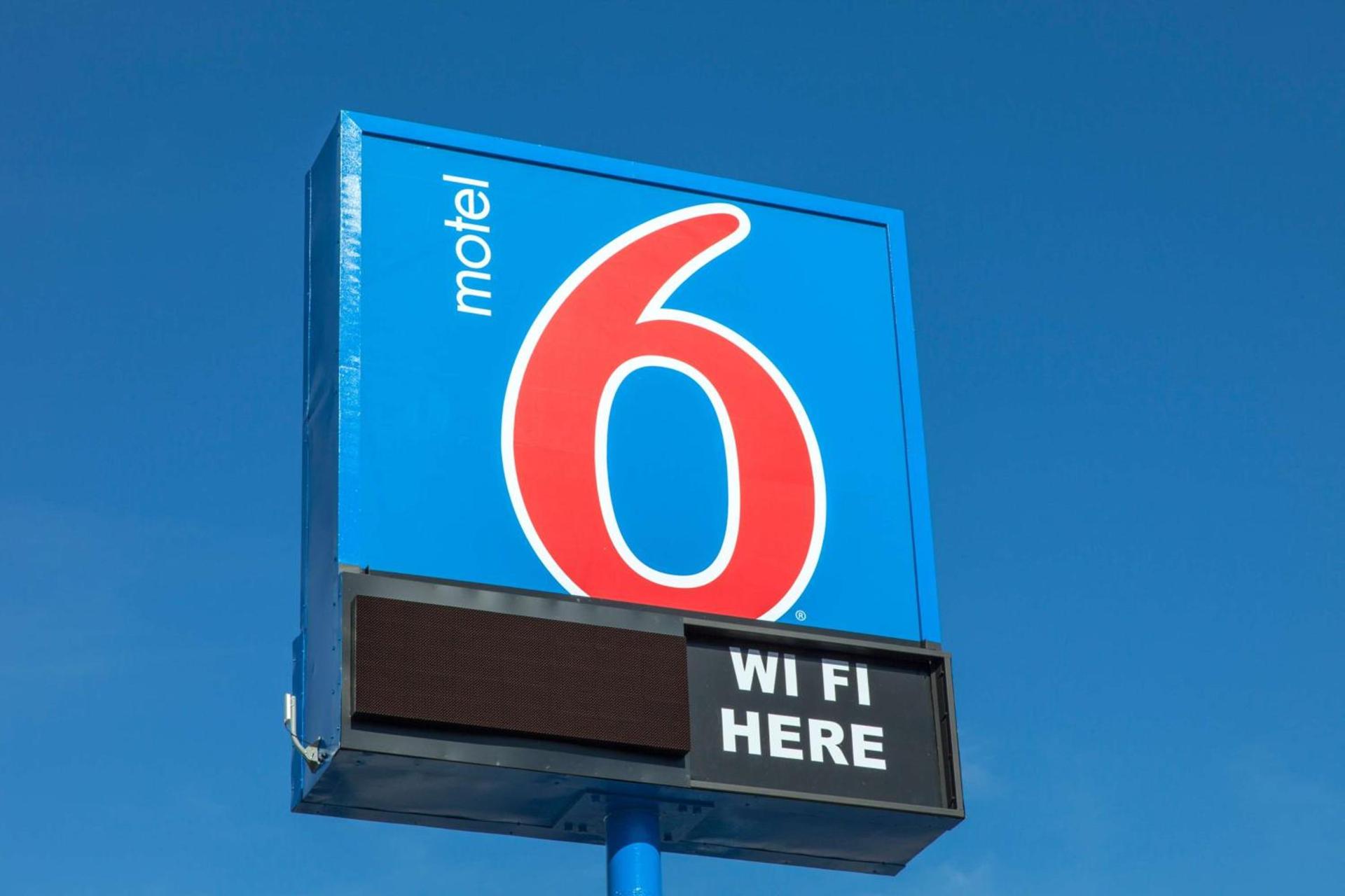 Motel 6-Phoenix, AZ - Airport - 24th Street photo 51