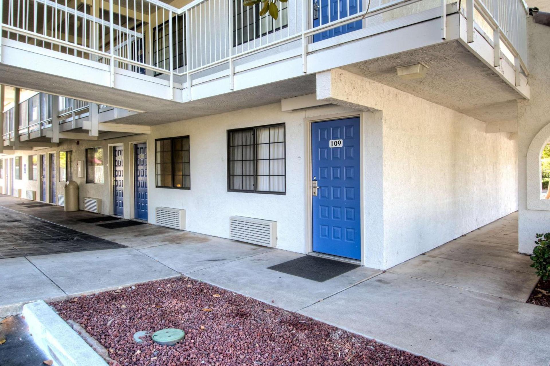 Motel 6-Redding, CA - South photo 44