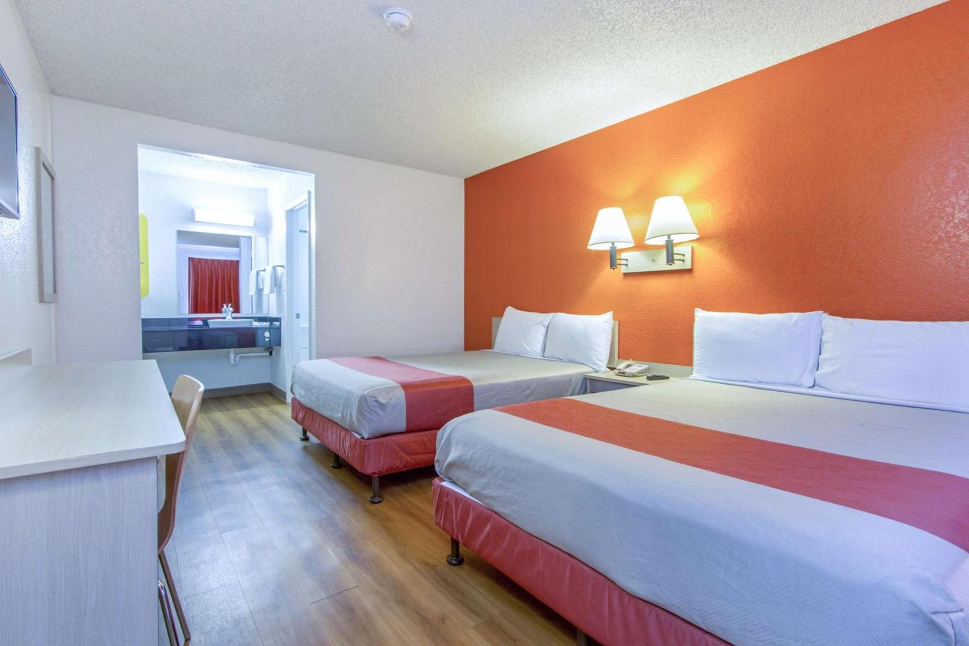 Motel 6-Phoenix, AZ - Airport - 24th Street photo 41