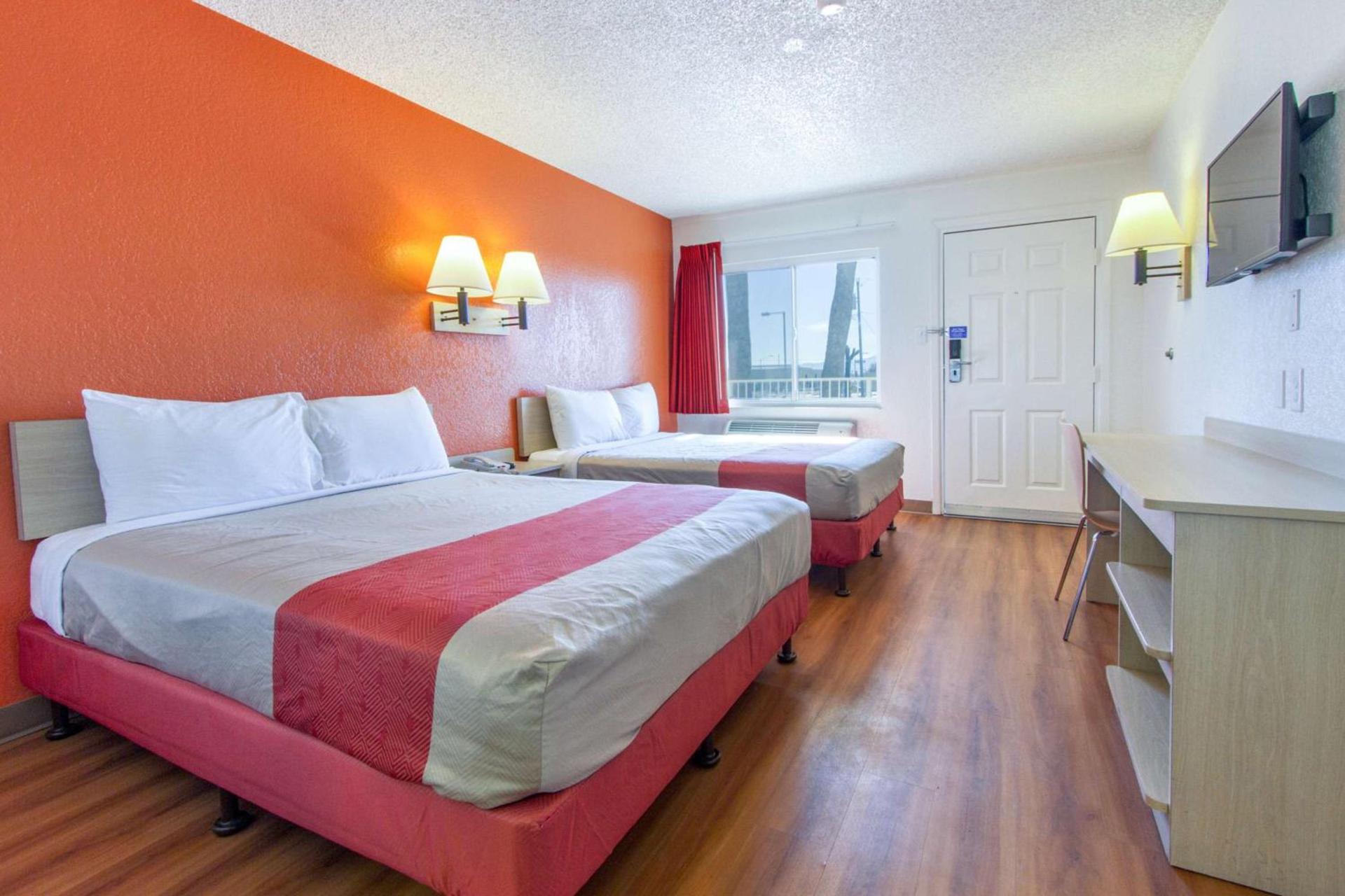 Motel 6-Phoenix, AZ - Airport - 24th Street photo 38