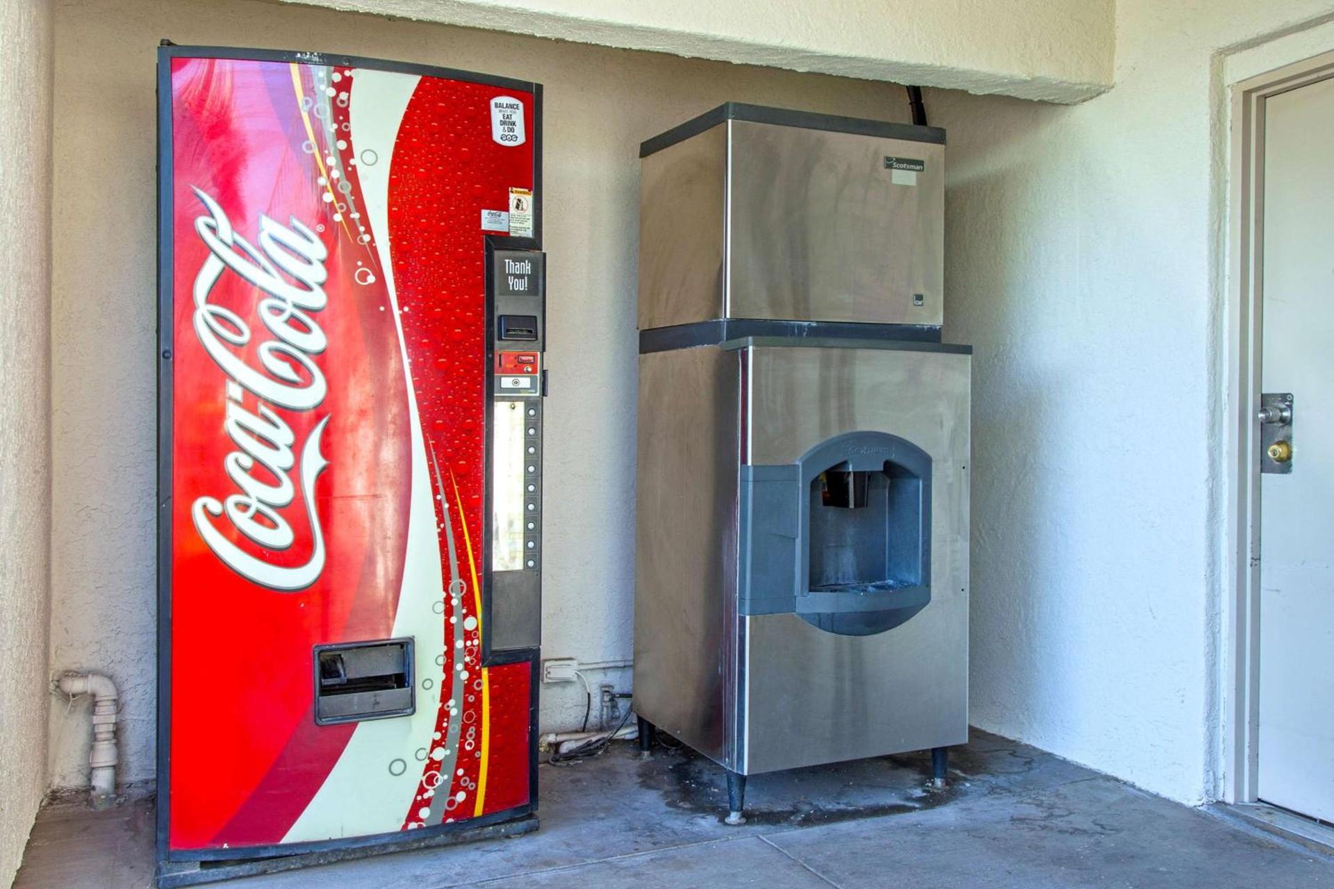 Motel 6-Phoenix, AZ - Airport - 24th Street photo 31