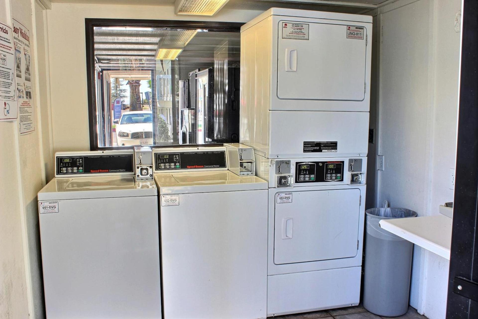 Motel 6-Coalinga, CA - East photo 37