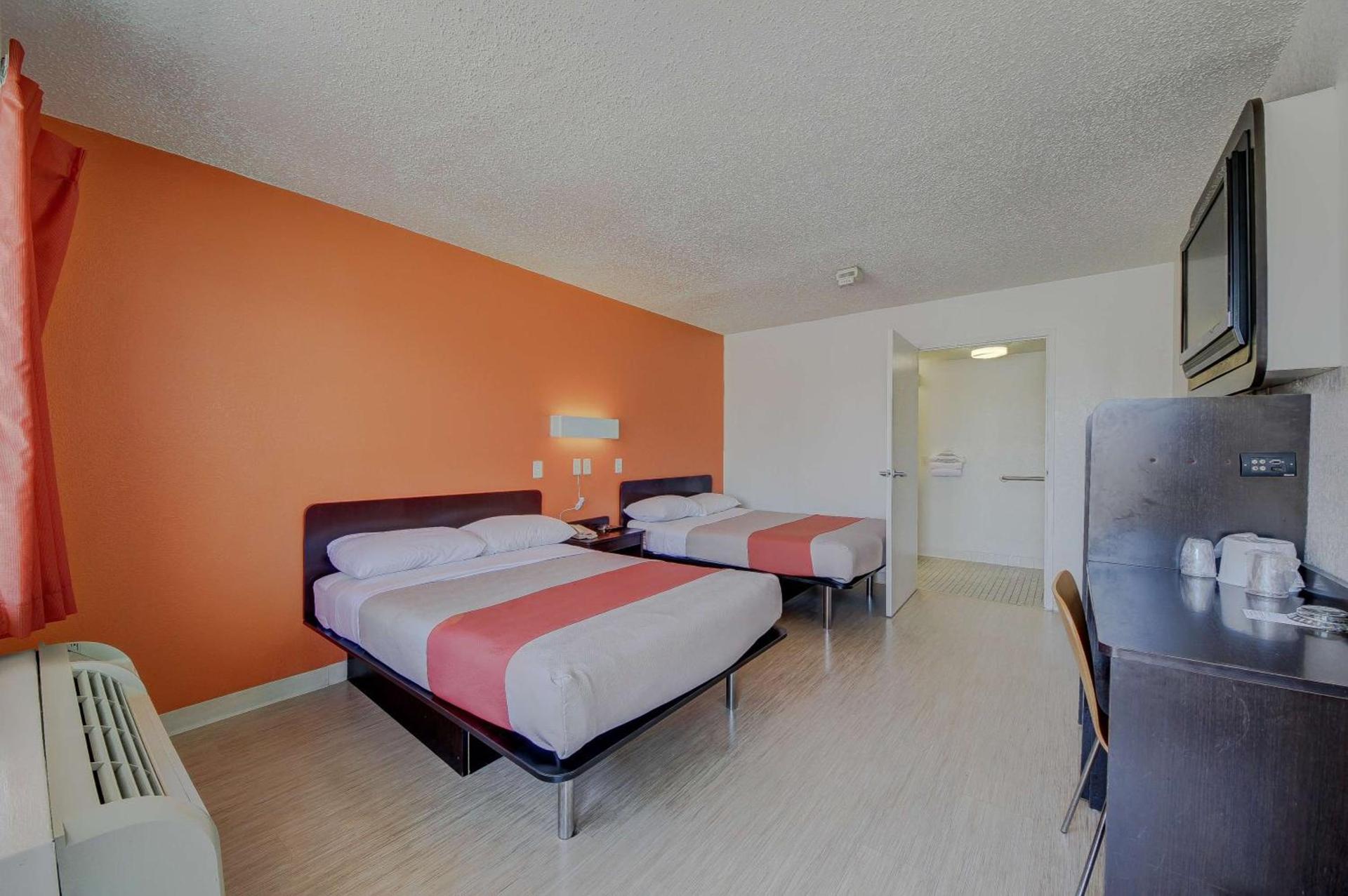 Motel 6-San Antonio, TX - Fort Sam Houston photo 69