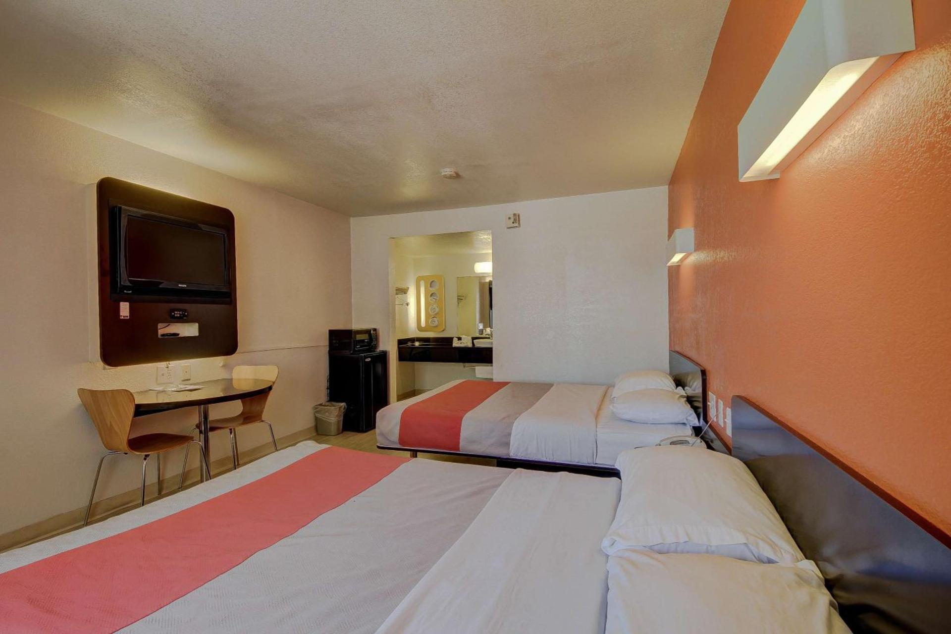 Motel 6-San Antonio, TX - Fort Sam Houston photo 63