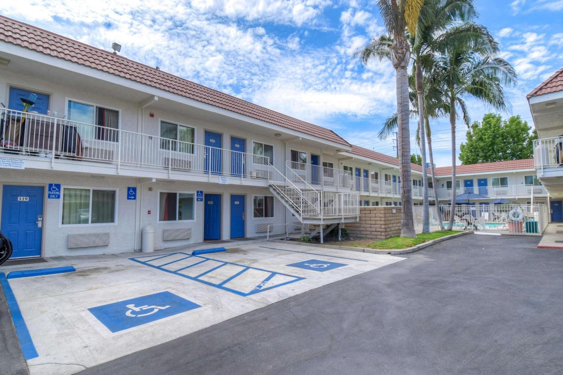 Motel 6-Costa Mesa, CA photo 22