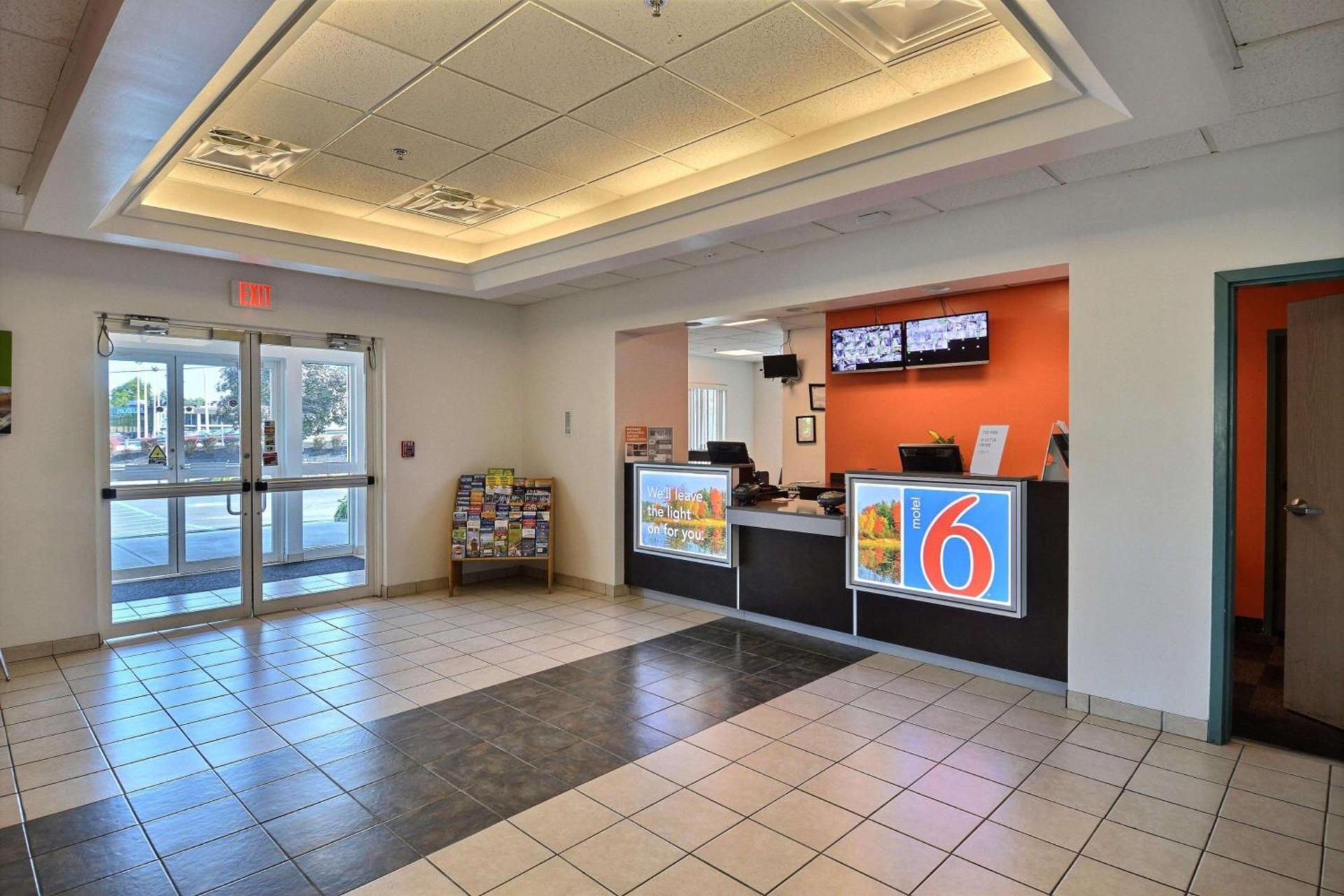Motel 6-Tewksbury, MA - Boston photo 56