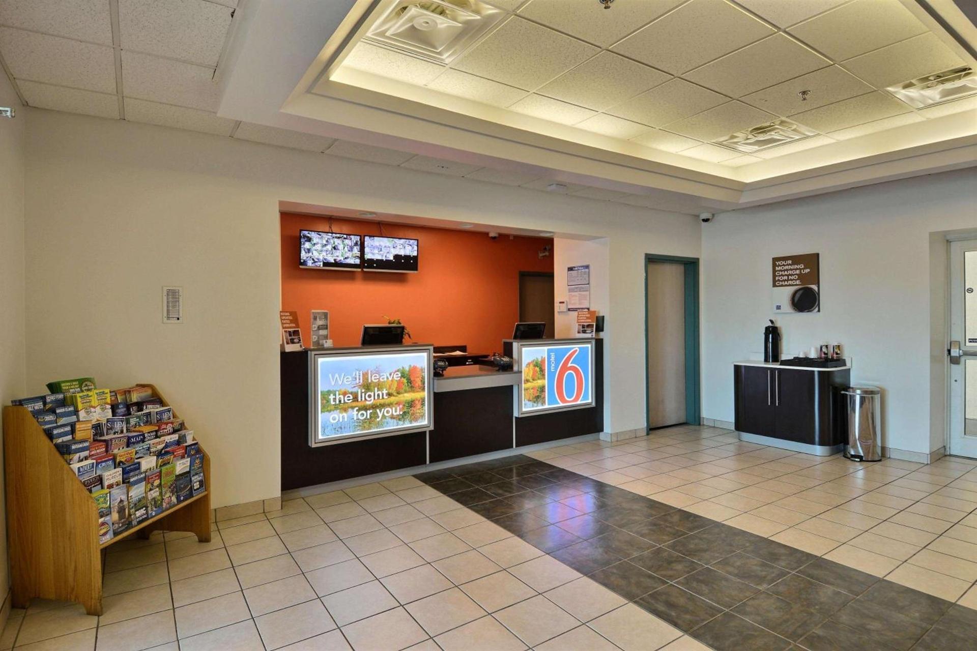 Motel 6-Tewksbury, MA - Boston photo 55