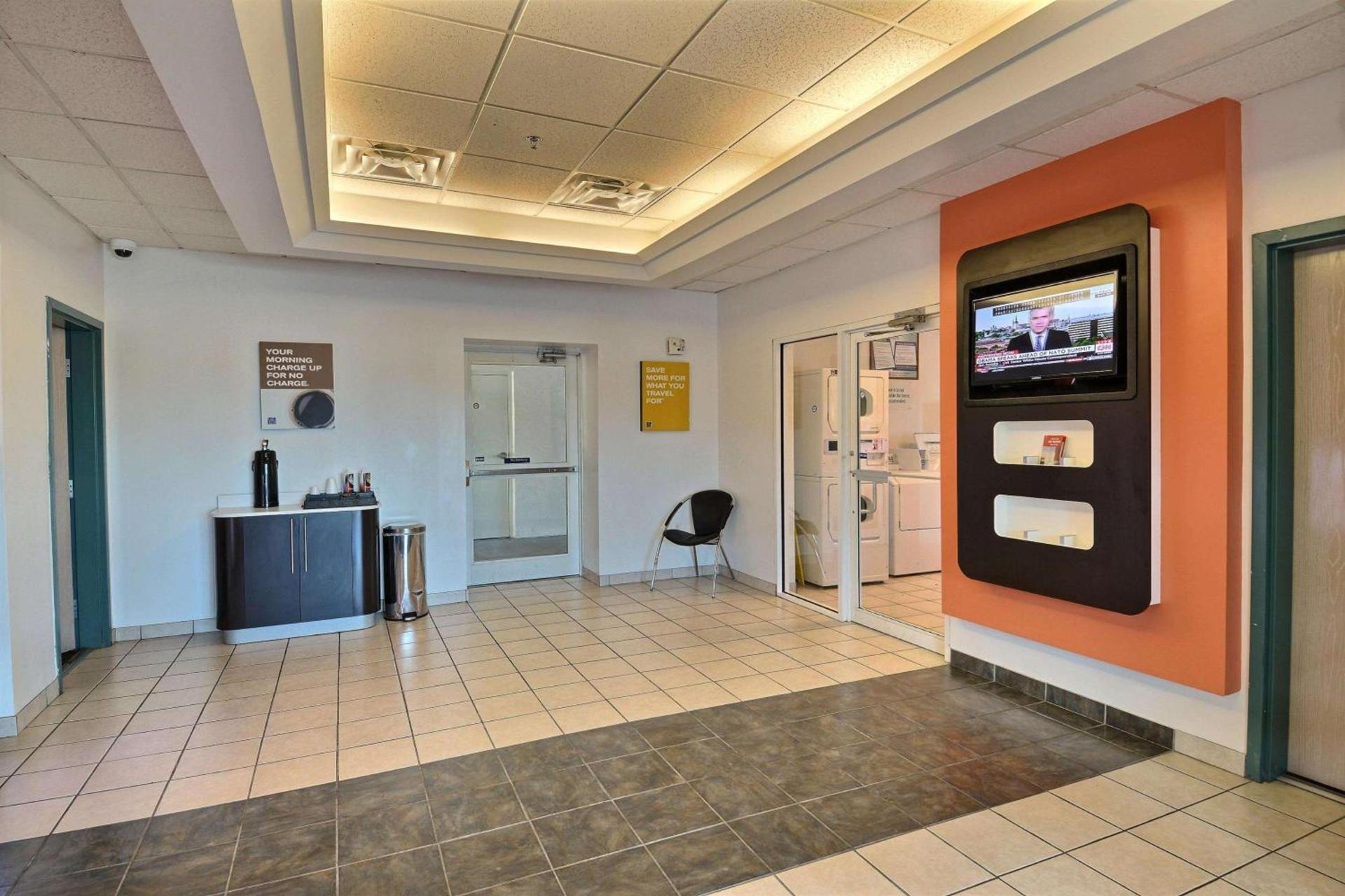 Motel 6-Tewksbury, MA - Boston photo 54