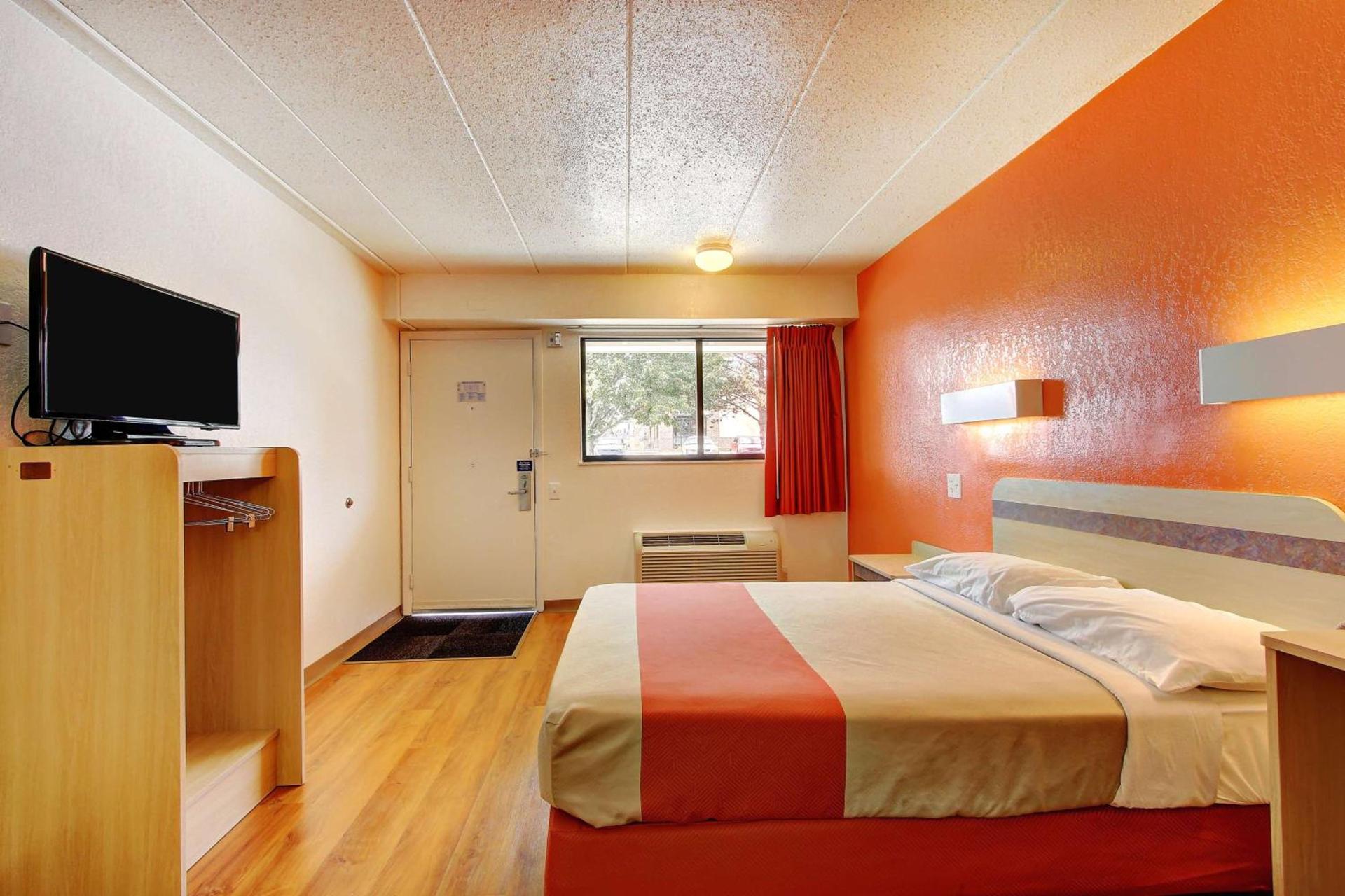 Motel 6-York, PA photo 71