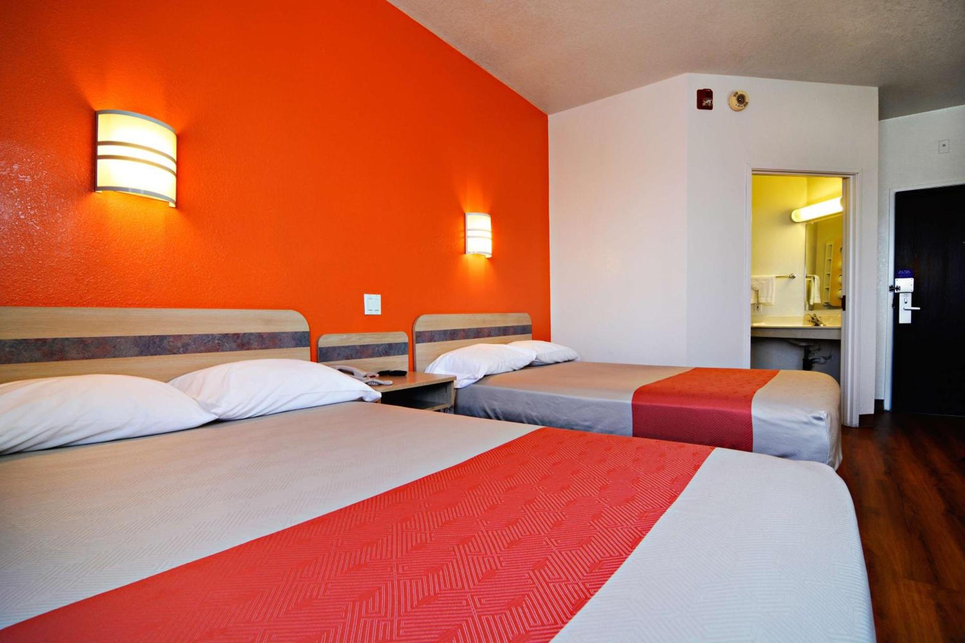 Motel 6-Benson, AZ photo 64