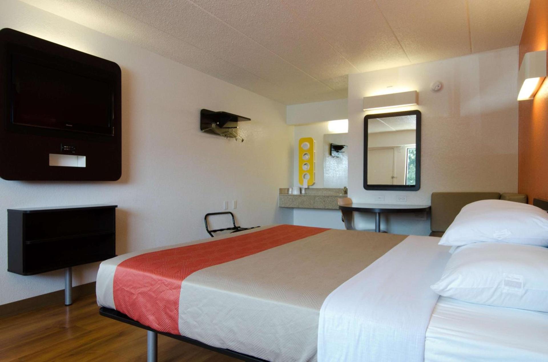 Motel 6-Gaithersburg, DC - Washington photo 45