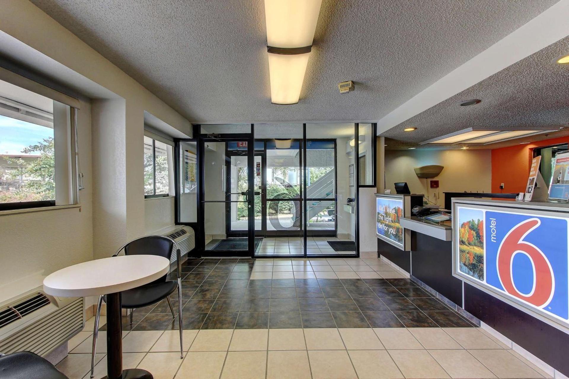 Motel 6-York, PA photo 61